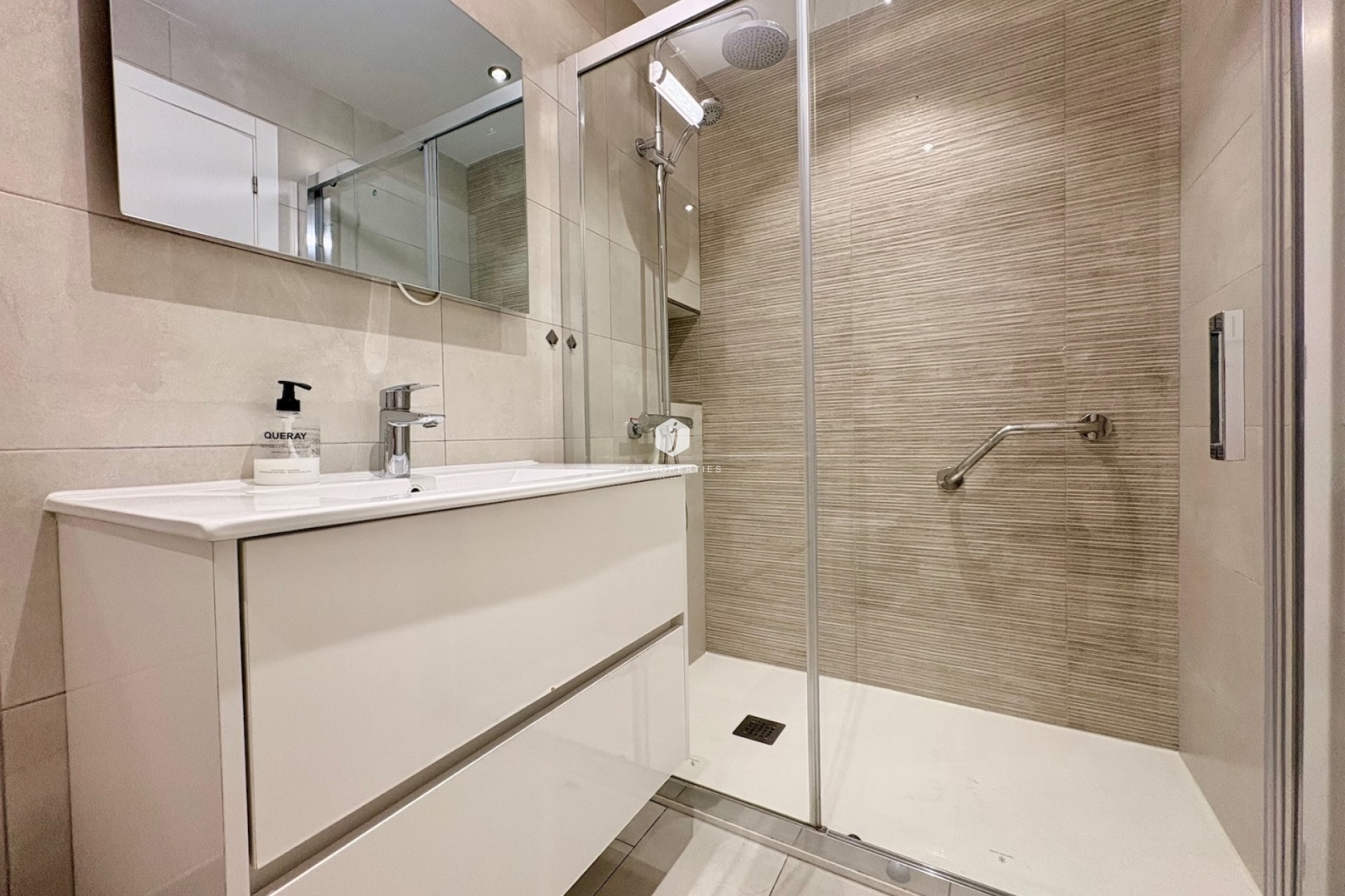 Resale - Chalet -
Orihuela Costa - Costa Blanca