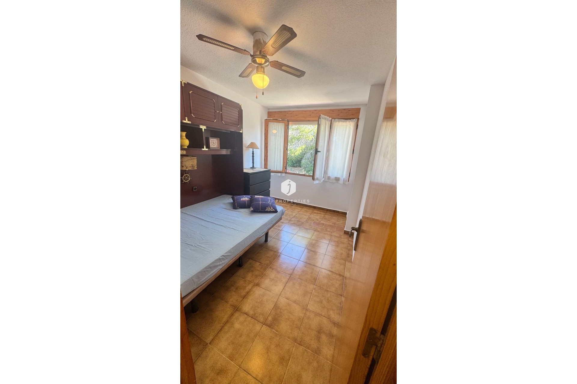 Resale - Chalet -
Orihuela Costa - Costa Blanca