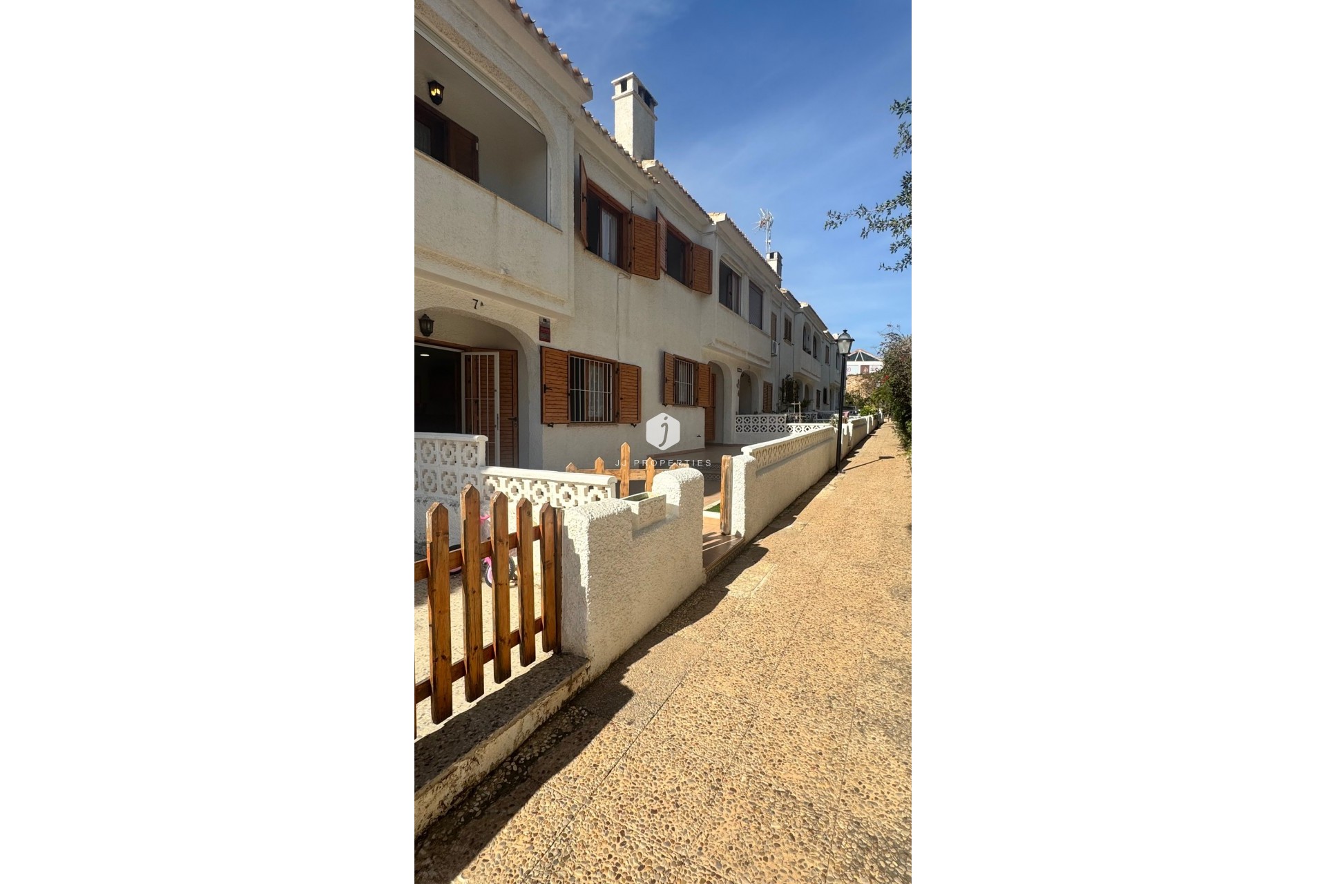 Resale - Chalet -
Orihuela Costa - Costa Blanca