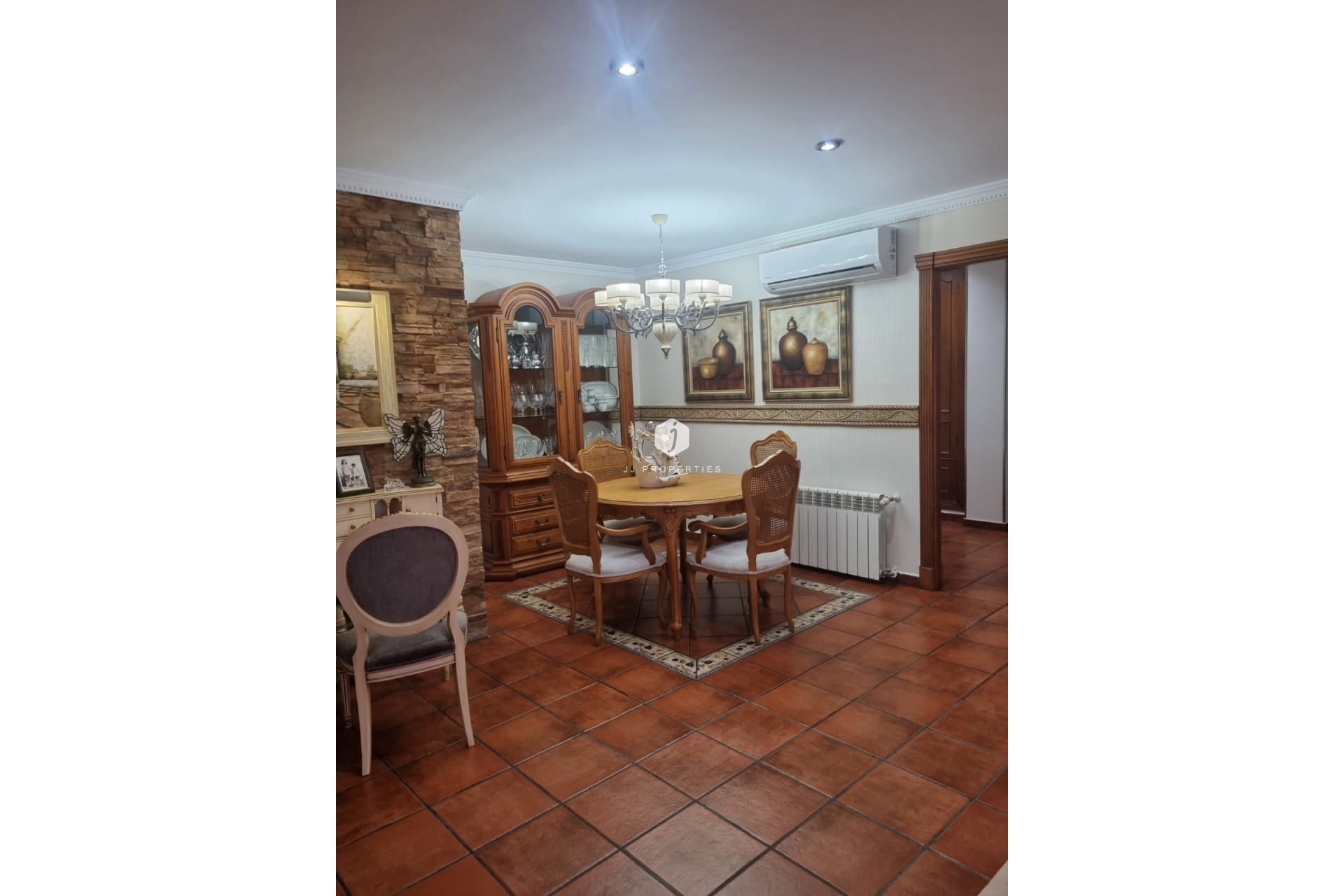 Resale - Chalet -
Orihuela Costa - Costa Blanca