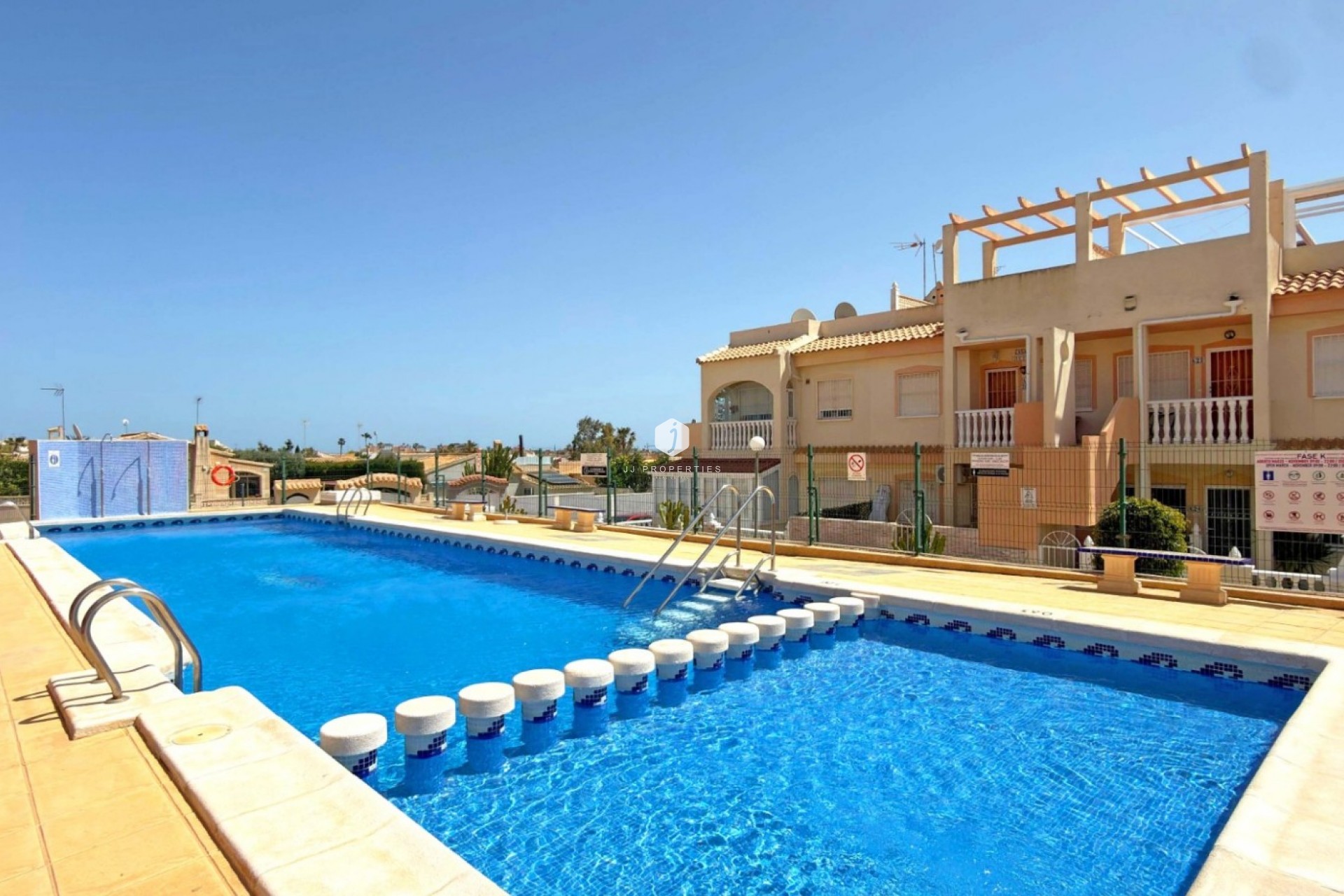 Resale - Chalet -
Orihuela Costa - Costa Blanca