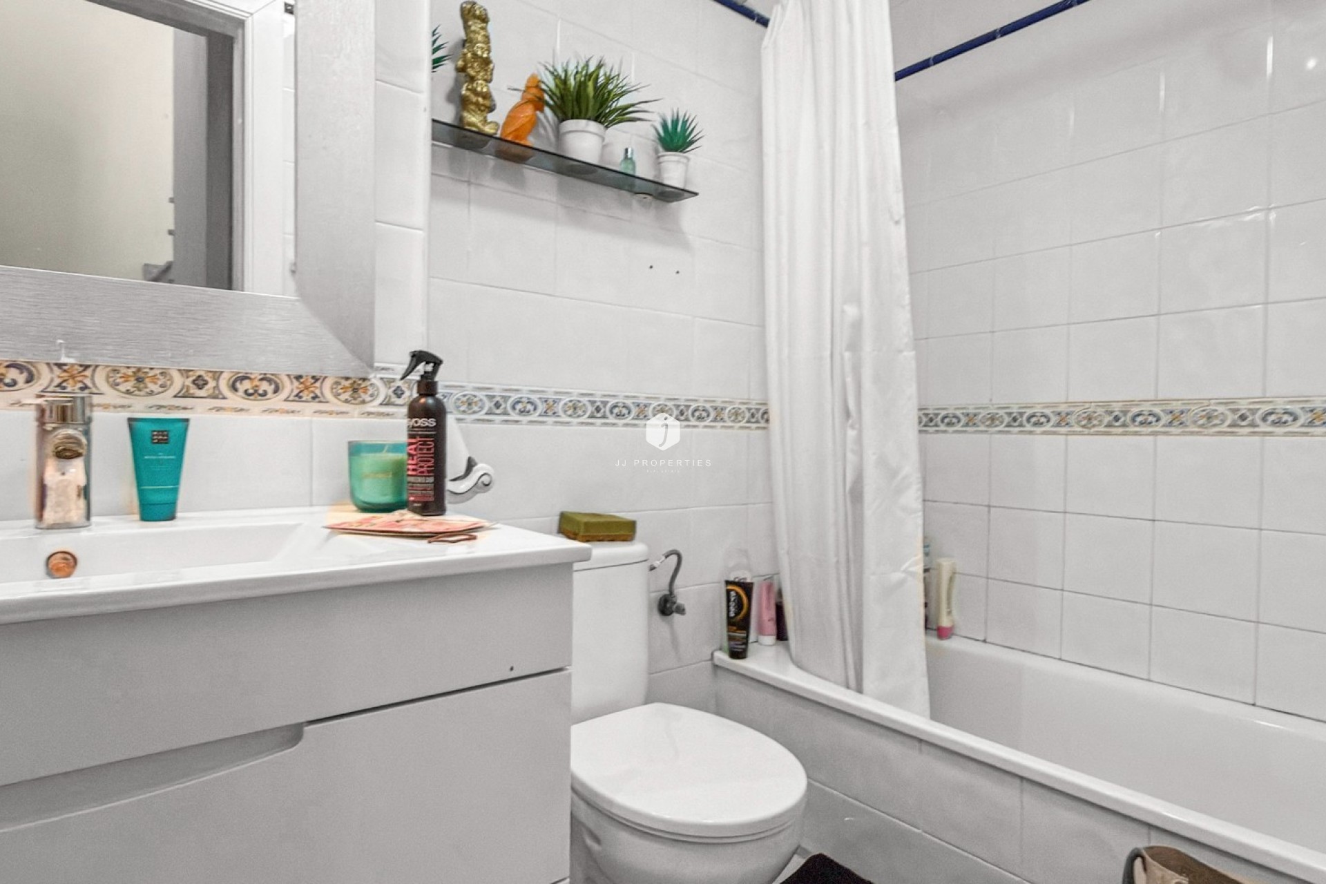 Resale - Chalet -
Orihuela Costa - Costa Blanca