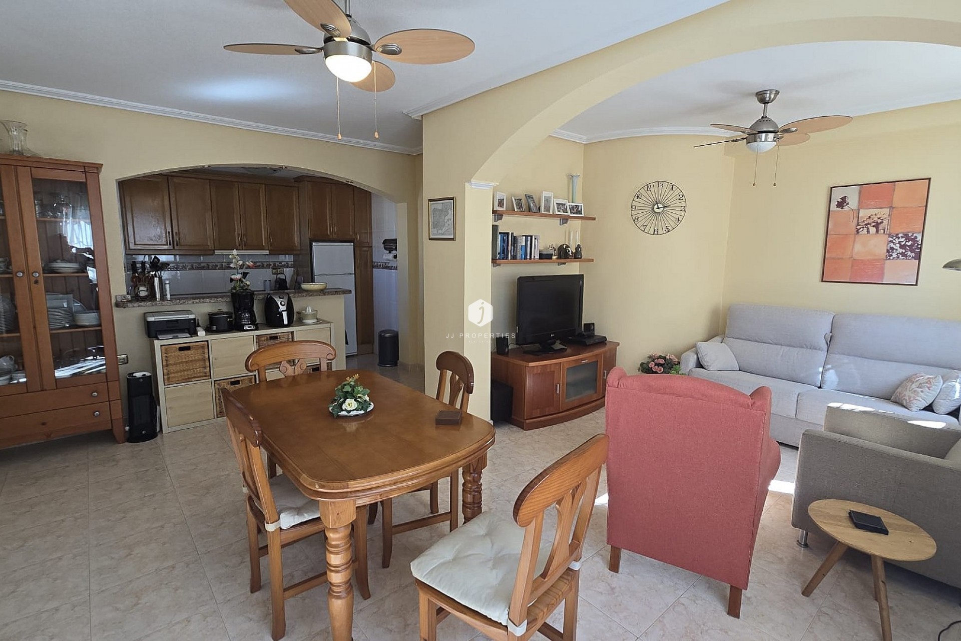 Resale - Chalet -
Orihuela Costa - Costa Blanca