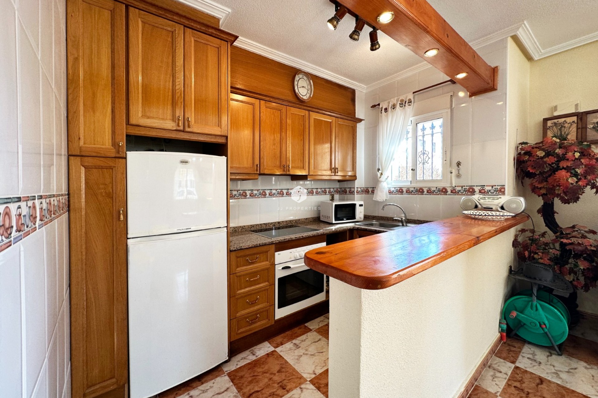 Resale - Chalet -
Orihuela Costa - Costa Blanca