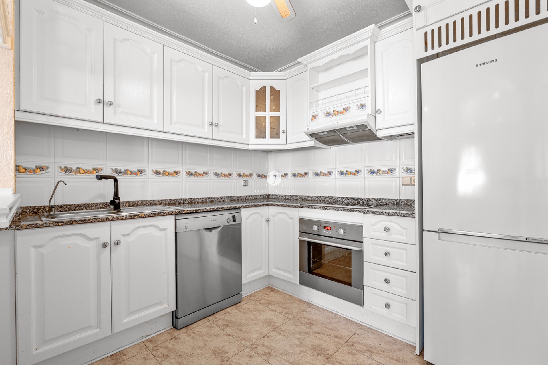 Resale - Chalet -
Orihuela Costa - Costa Blanca
