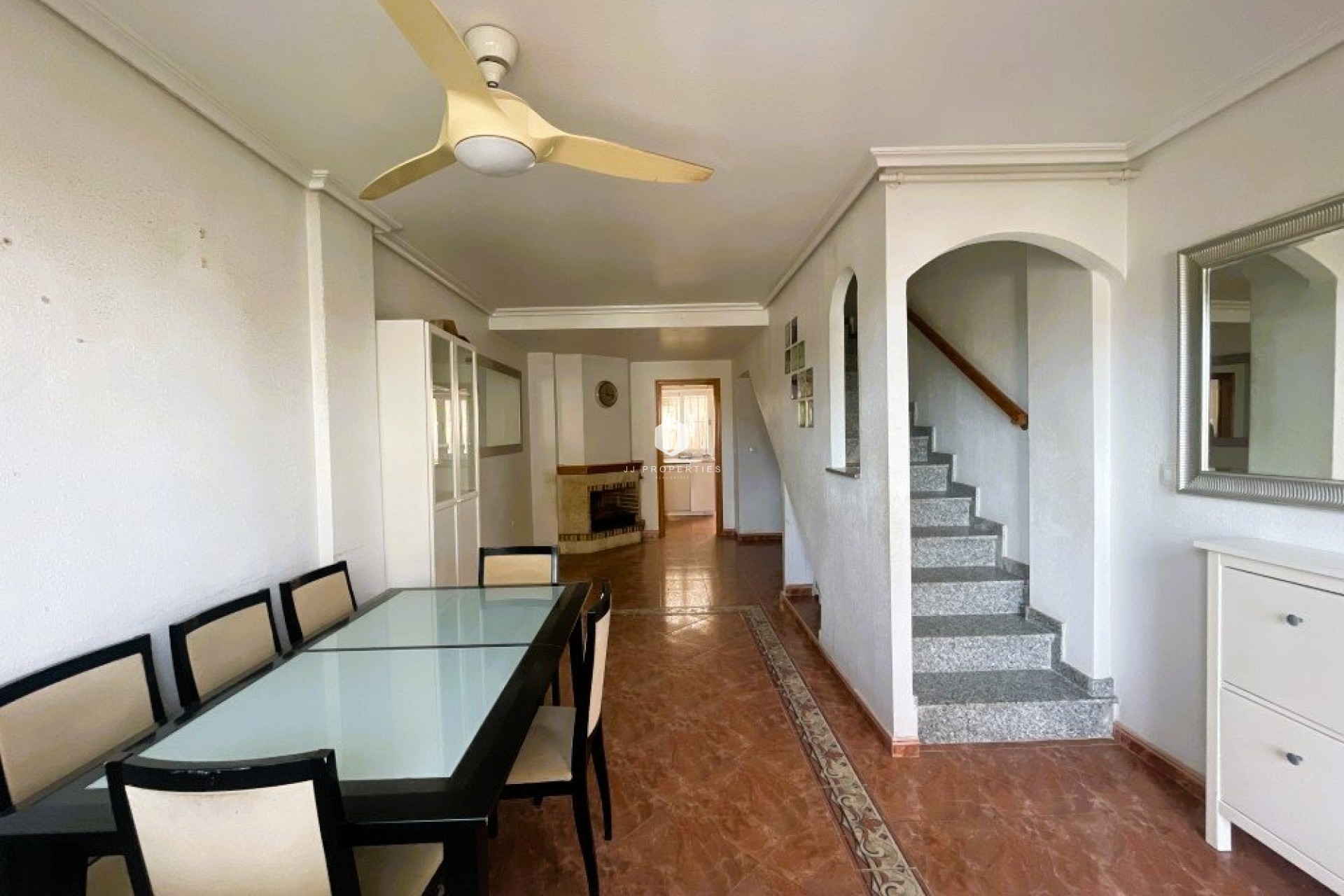 Resale - Chalet -
Orihuela Costa - Costa Blanca