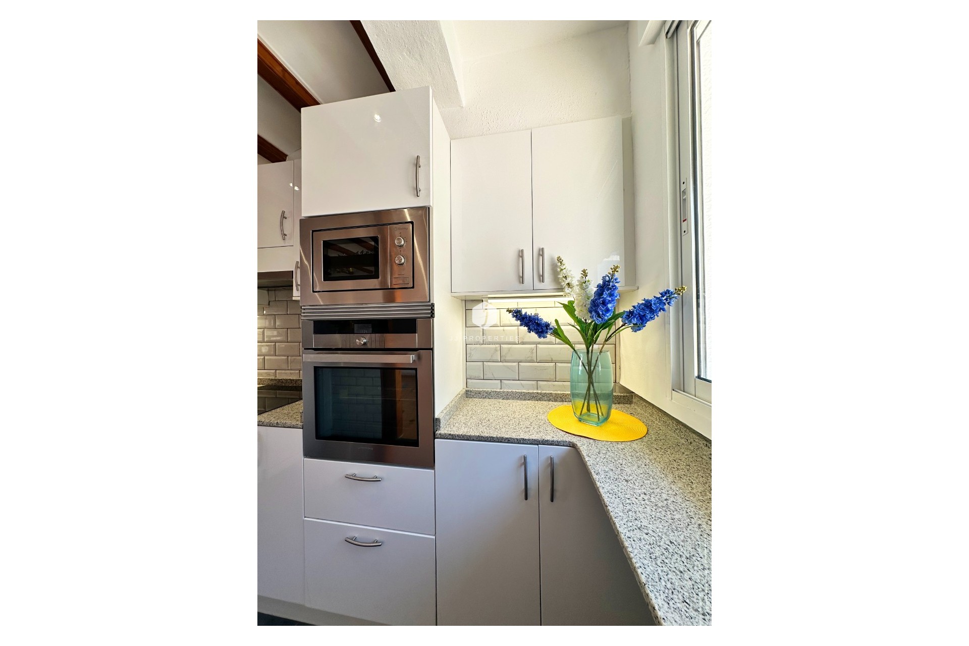 Resale - Chalet -
Orihuela Costa - Costa Blanca