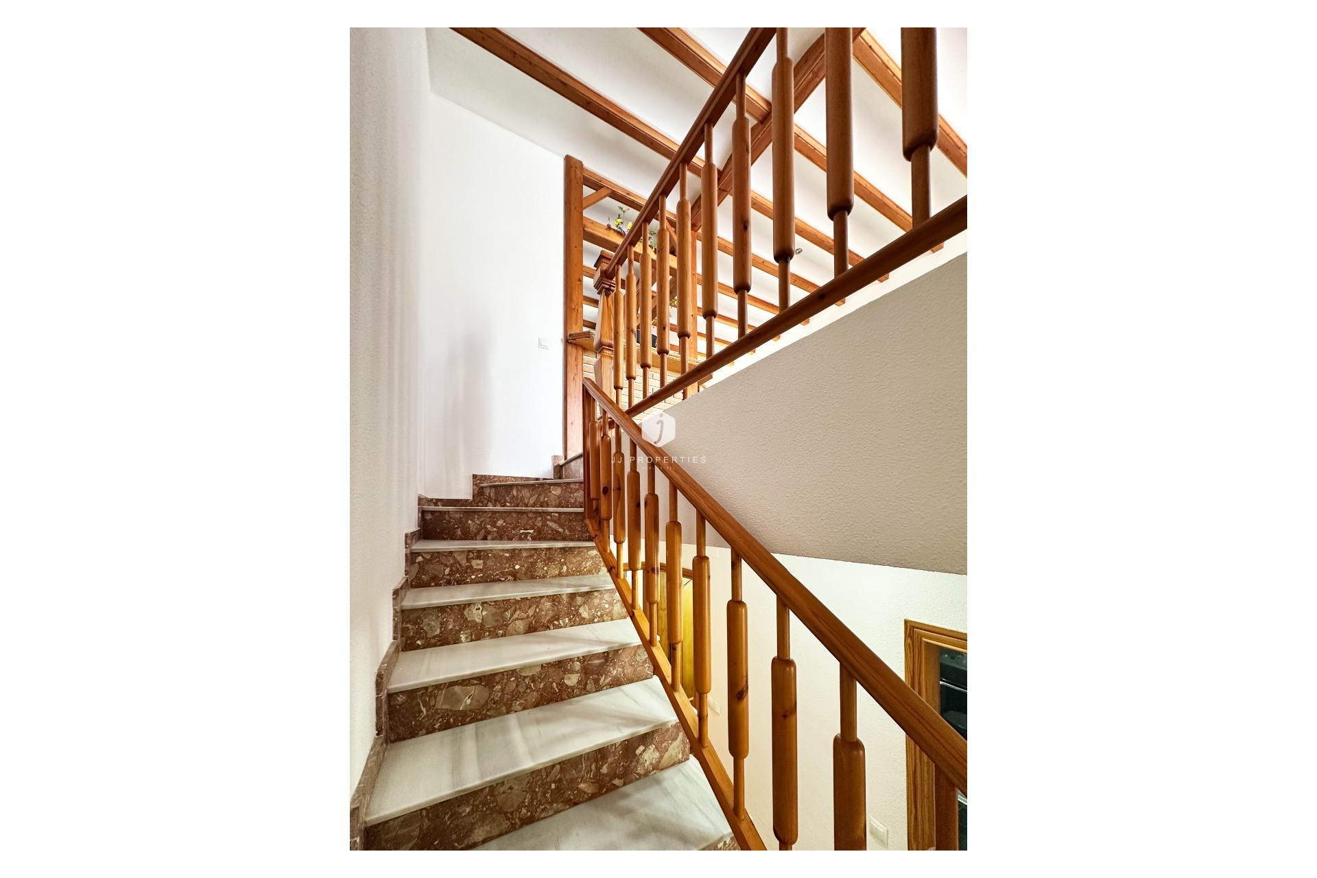 Resale - Chalet -
Orihuela Costa - Costa Blanca