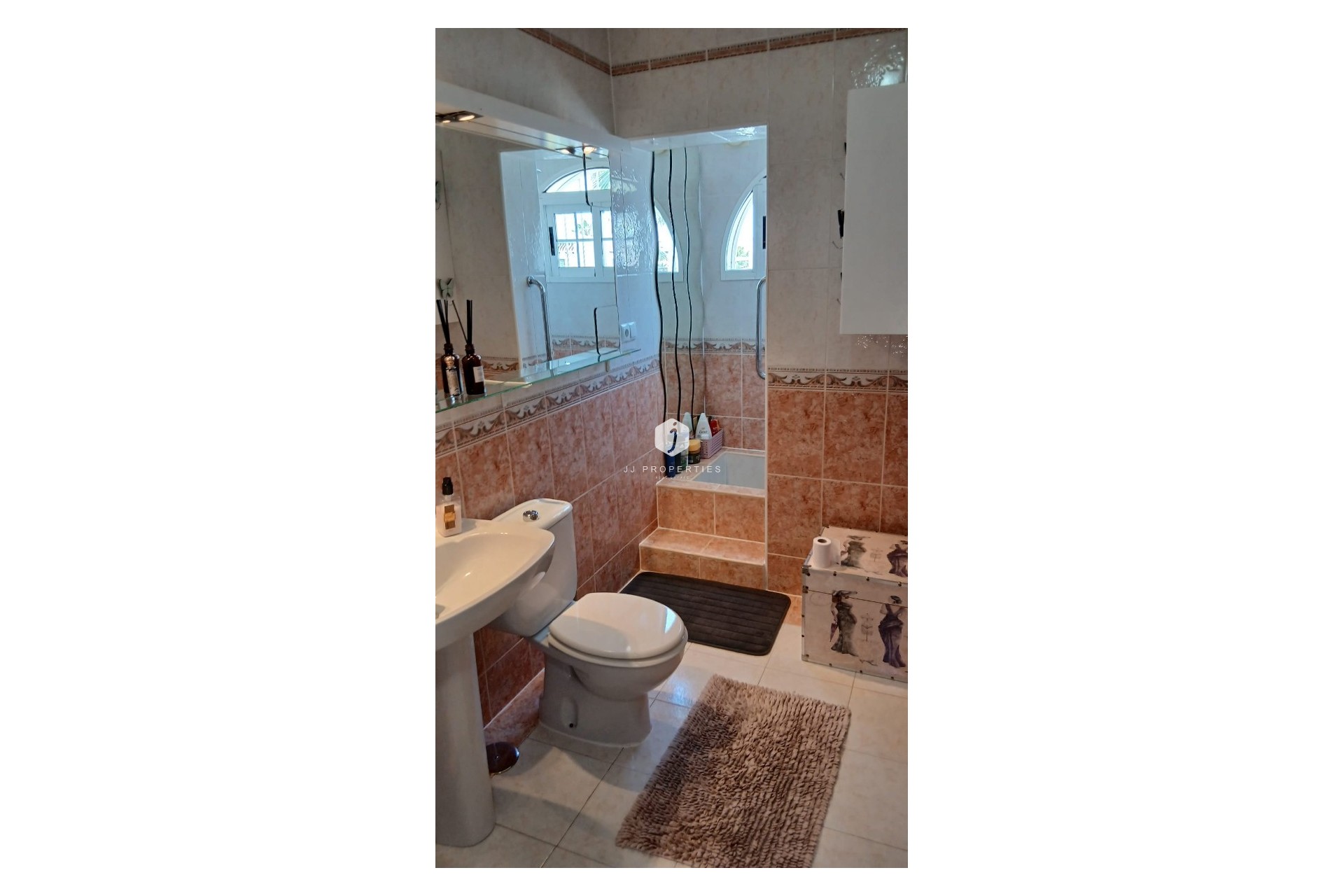 Resale - Chalet -
Orihuela Costa - Costa Blanca