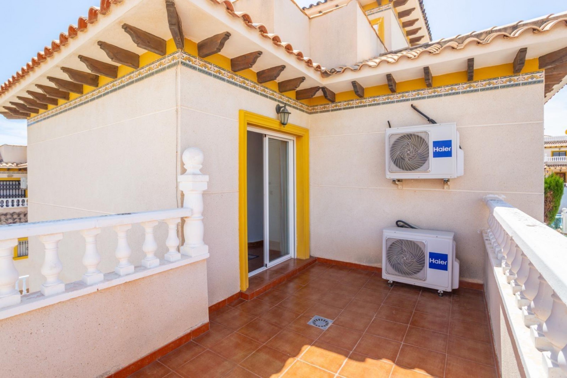 Resale - Chalet -
Orihuela Costa - La Zenia