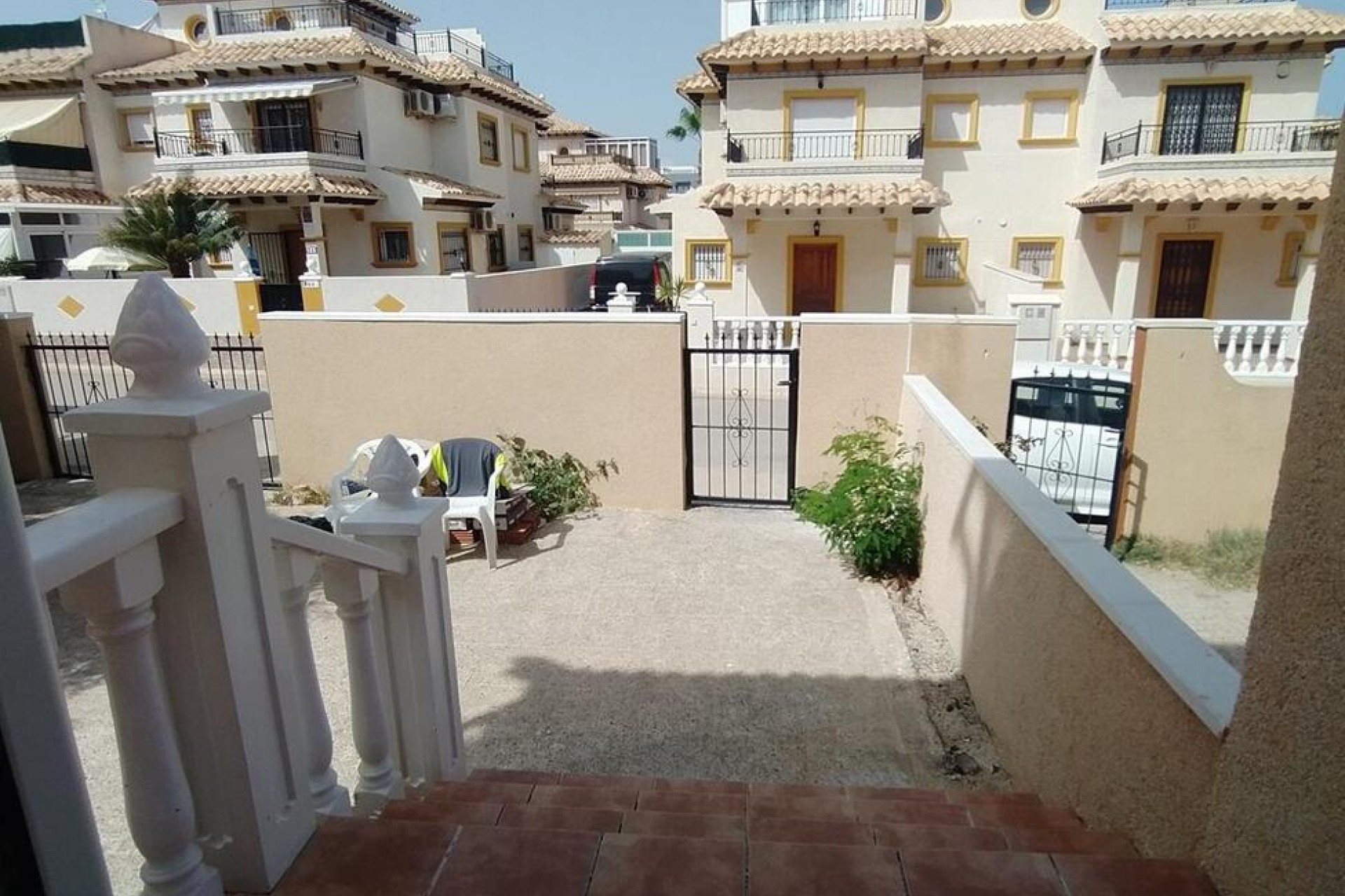 Resale - Chalet -
Orihuela Costa - La Zenia