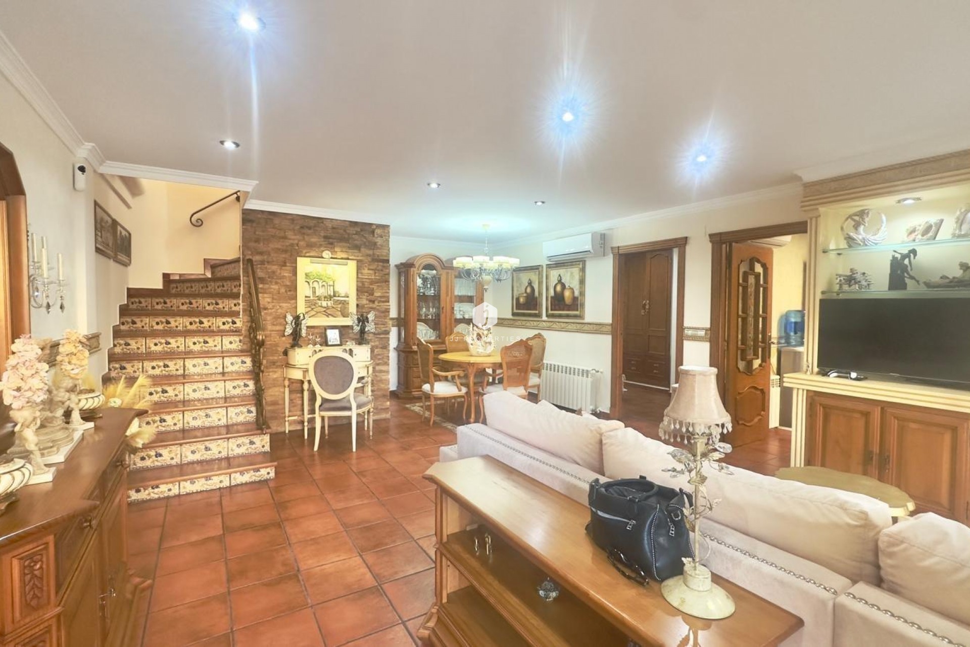 Resale - Chalet -
Orihuela Costa - La Zenia