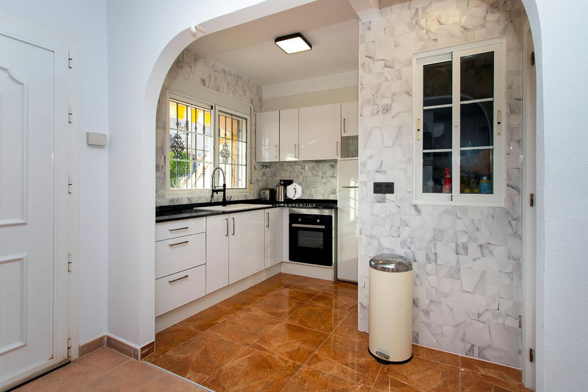 Resale - Chalet -
Orihuela Costa - Las Filipinas