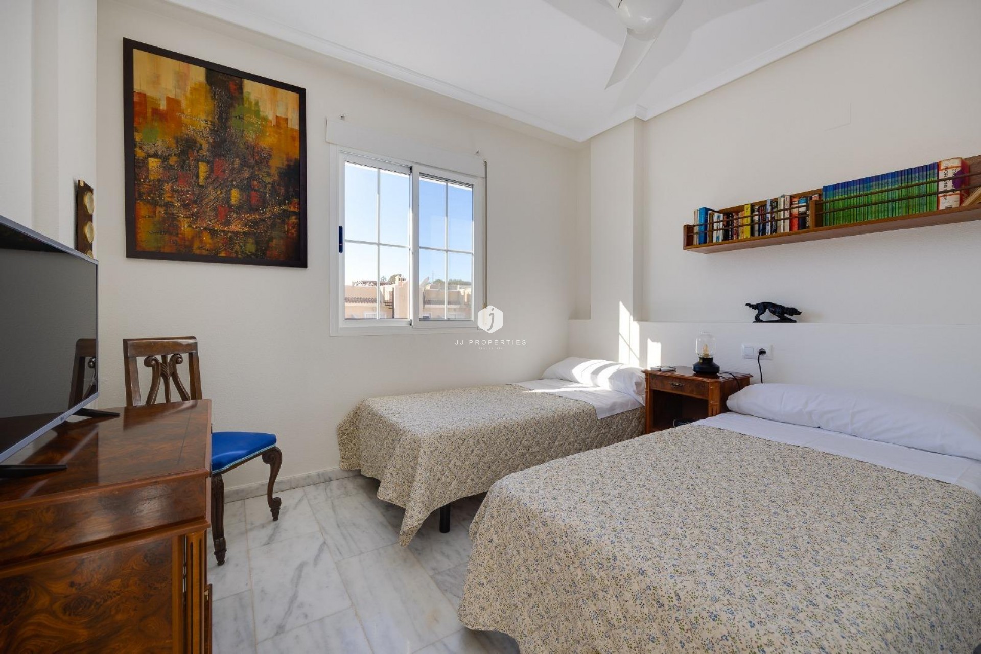 Resale - Chalet -
Orihuela Costa - Las Filipinas