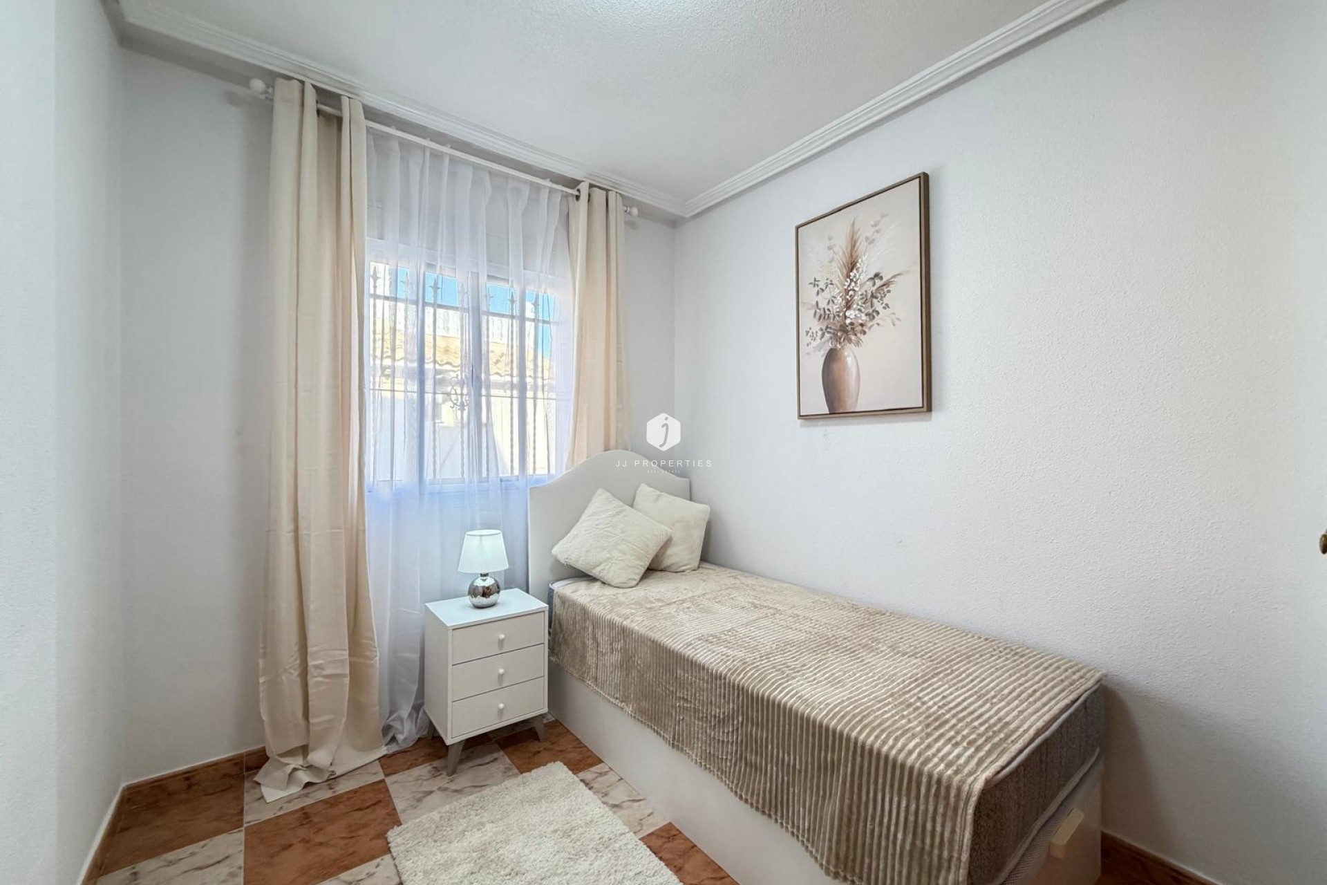 Resale - Chalet -
Orihuela Costa - Las Filipinas