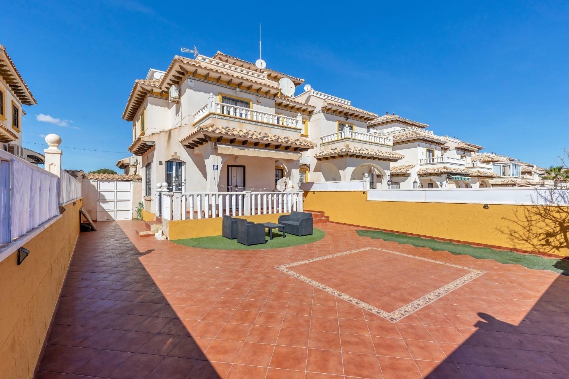 Resale - Chalet -
Orihuela Costa - Lomas De Cabo Roig-los Dolses