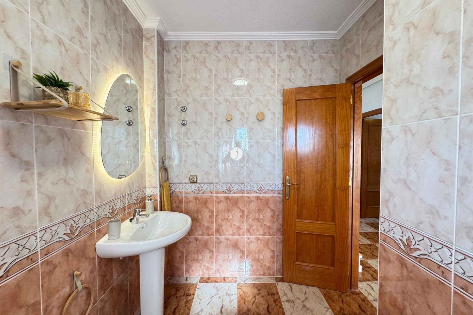 Resale - Chalet -
Orihuela Costa - Lomas De Cabo Roig-los Dolses