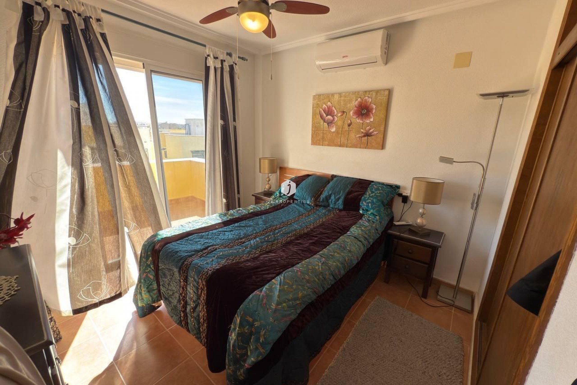 Resale - Chalet -
Orihuela Costa - Los Almendros-la Florida