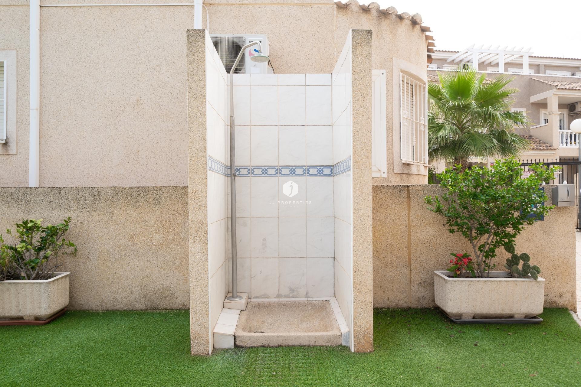 Resale - Chalet -
Orihuela Costa - Los Almendros-la Florida