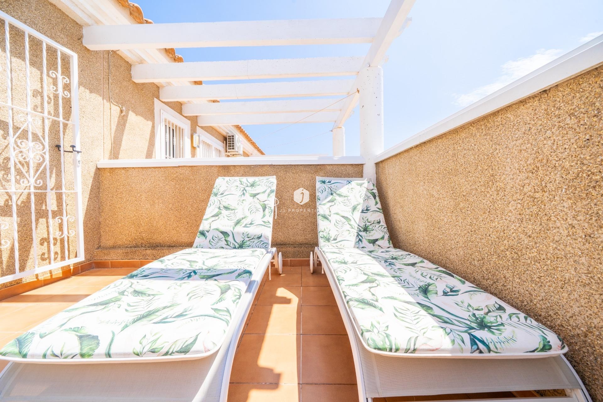 Resale - Chalet -
Orihuela Costa - Los Almendros-la Florida