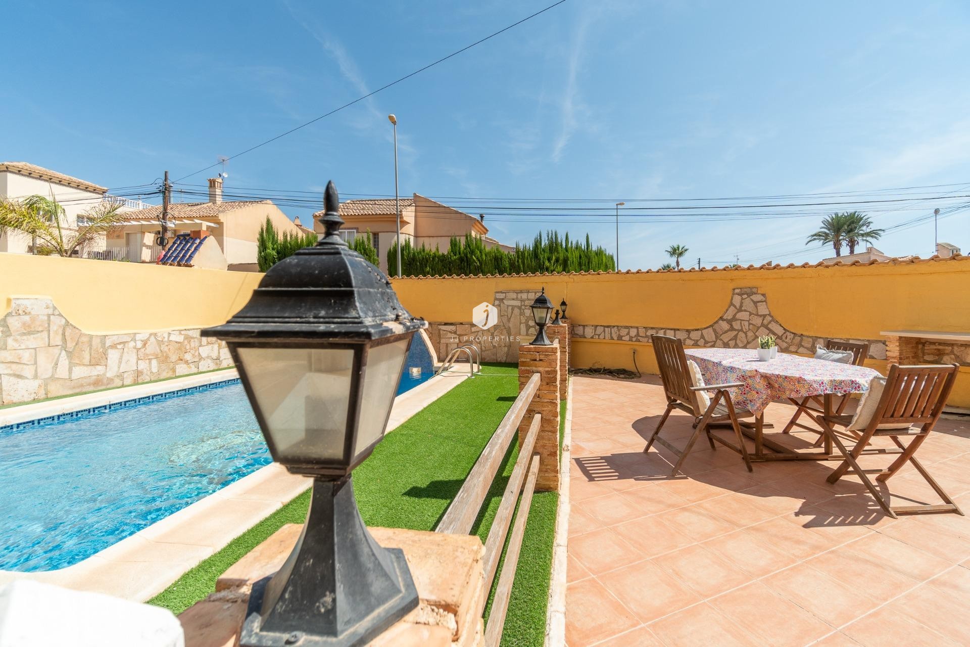 Resale - Chalet -
Orihuela Costa - Los Almendros-la Florida