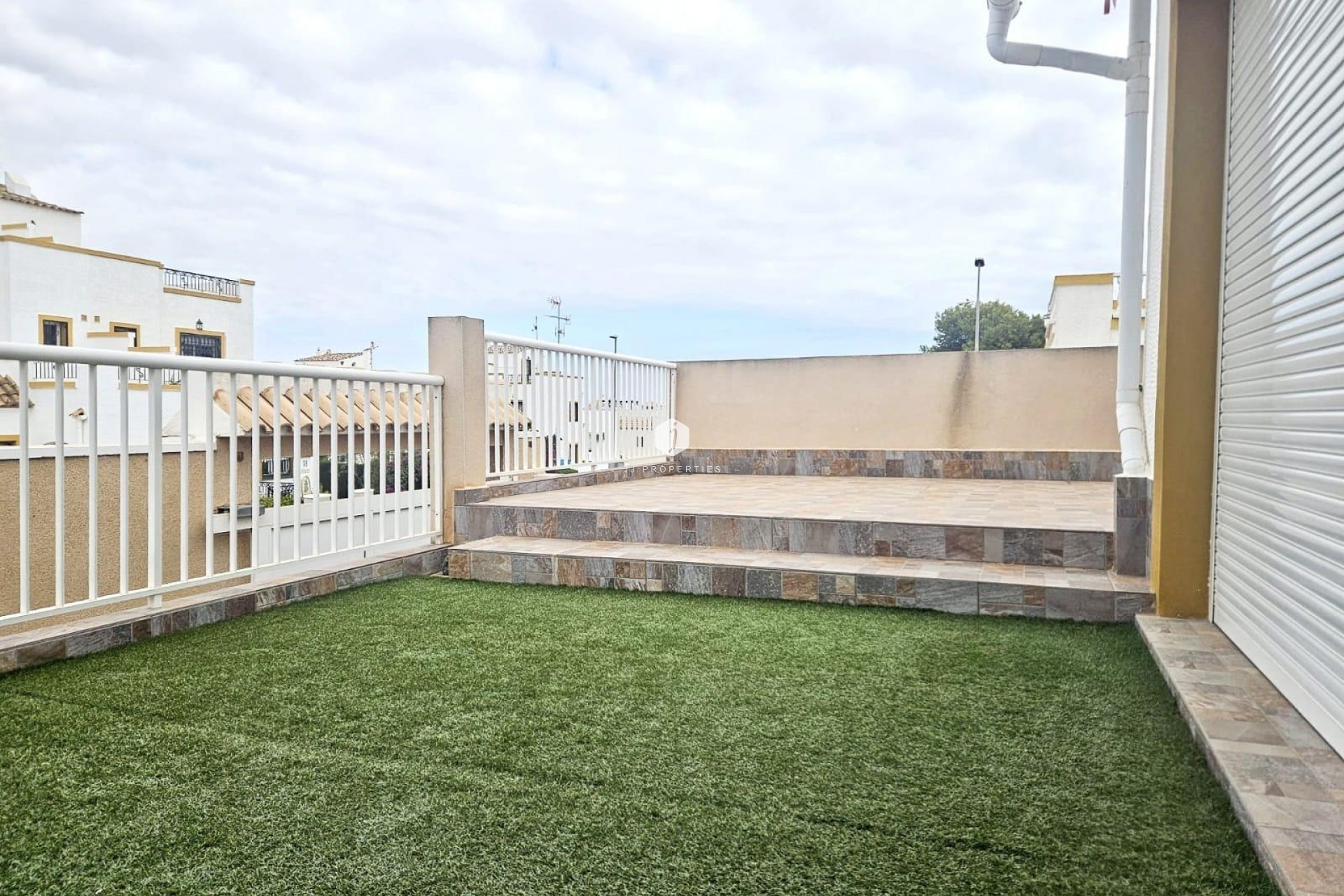 Resale - Chalet -
Orihuela Costa - Los Almendros-la Florida