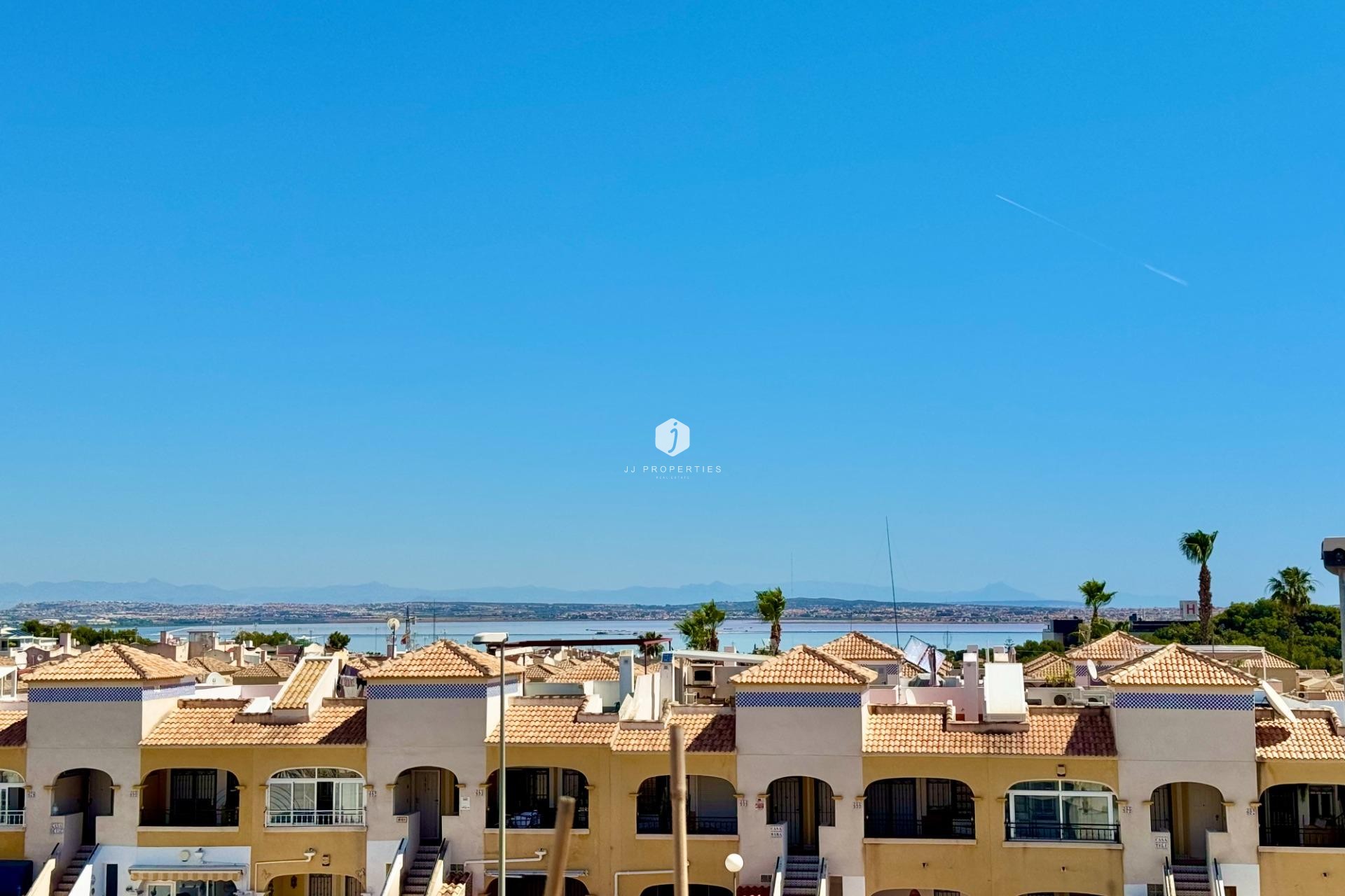 Resale - Chalet -
Orihuela Costa - Los Altos