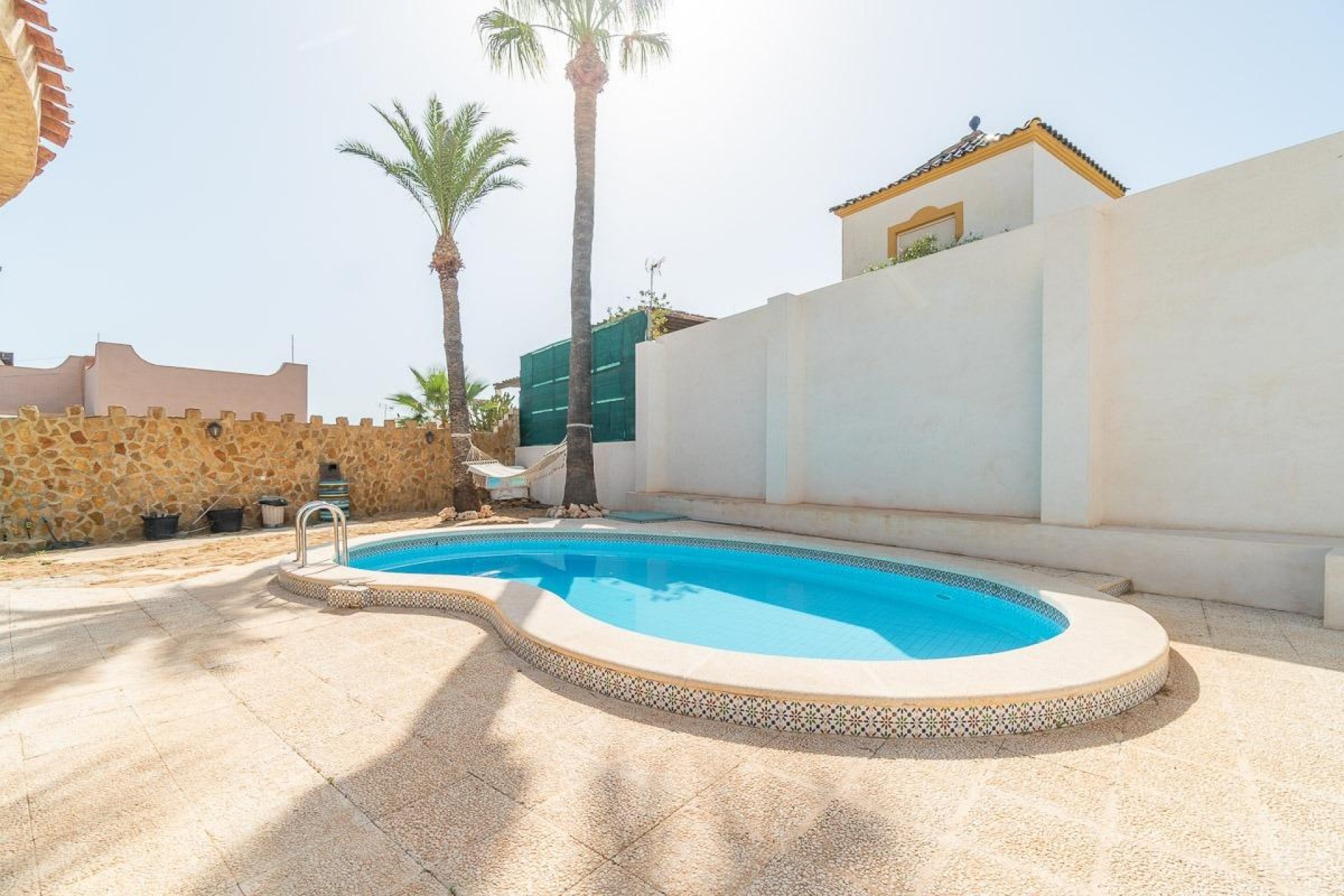 Resale - Chalet -
Orihuela Costa - Los Balcones