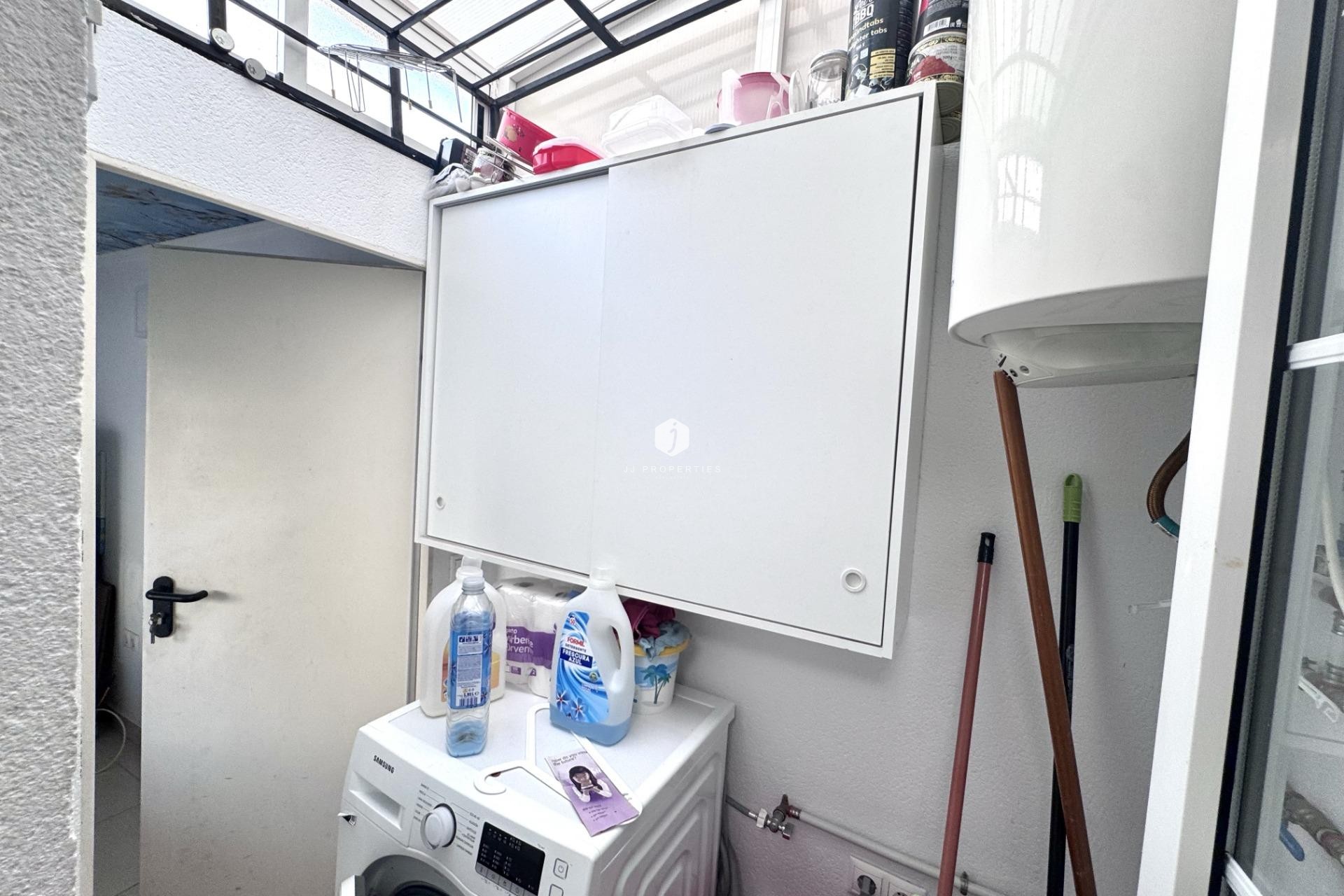 Resale - Chalet -
Orihuela Costa - Playa Flamenca