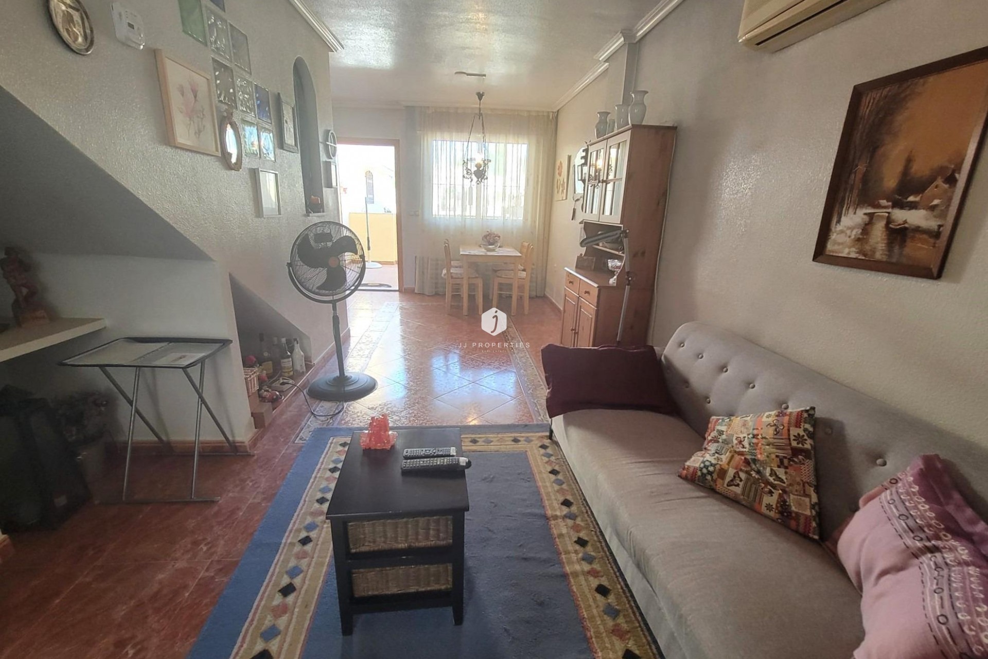 Resale - Chalet -
Orihuela Costa - Playa Flamenca