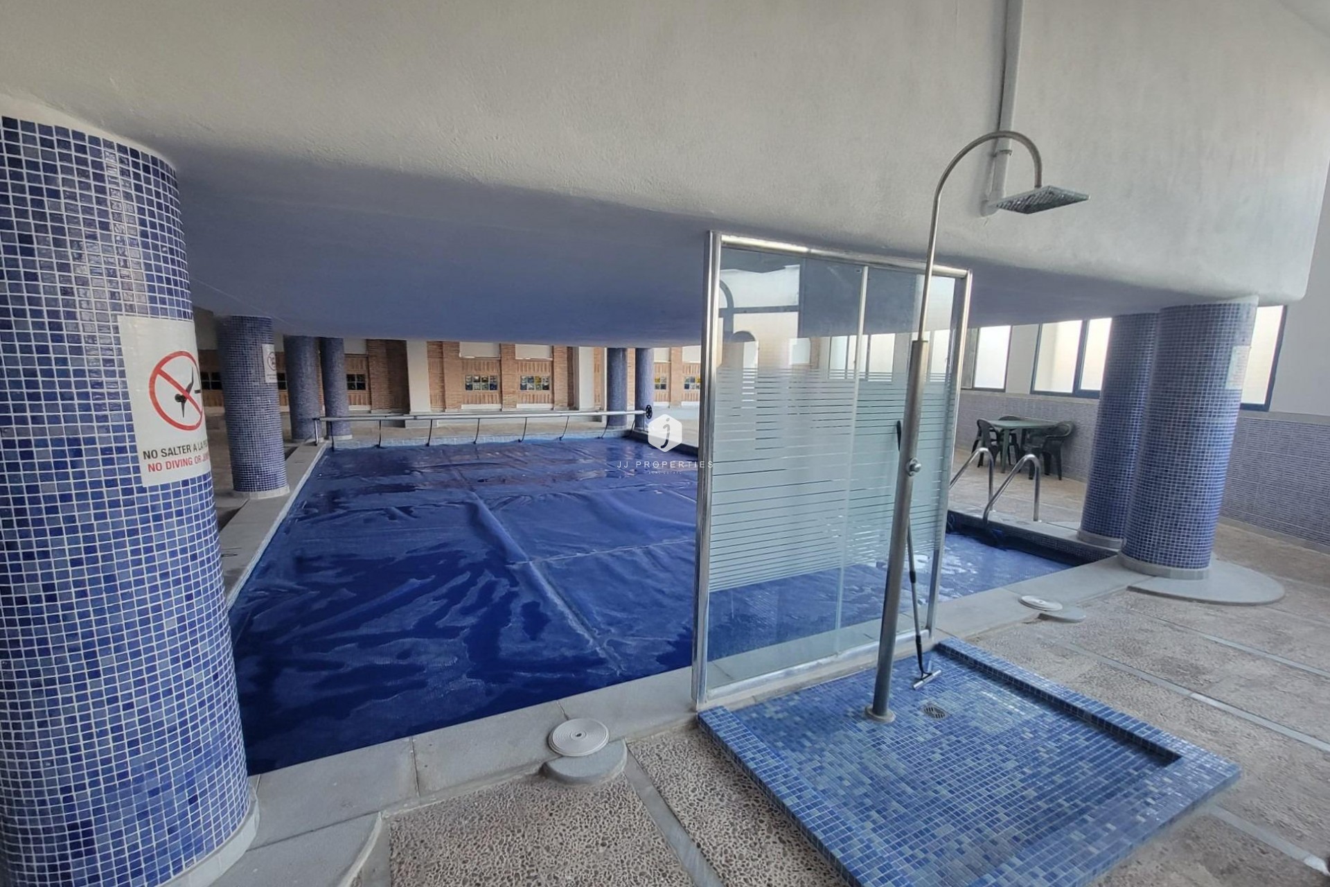 Resale - Chalet -
Orihuela Costa - Playa Flamenca