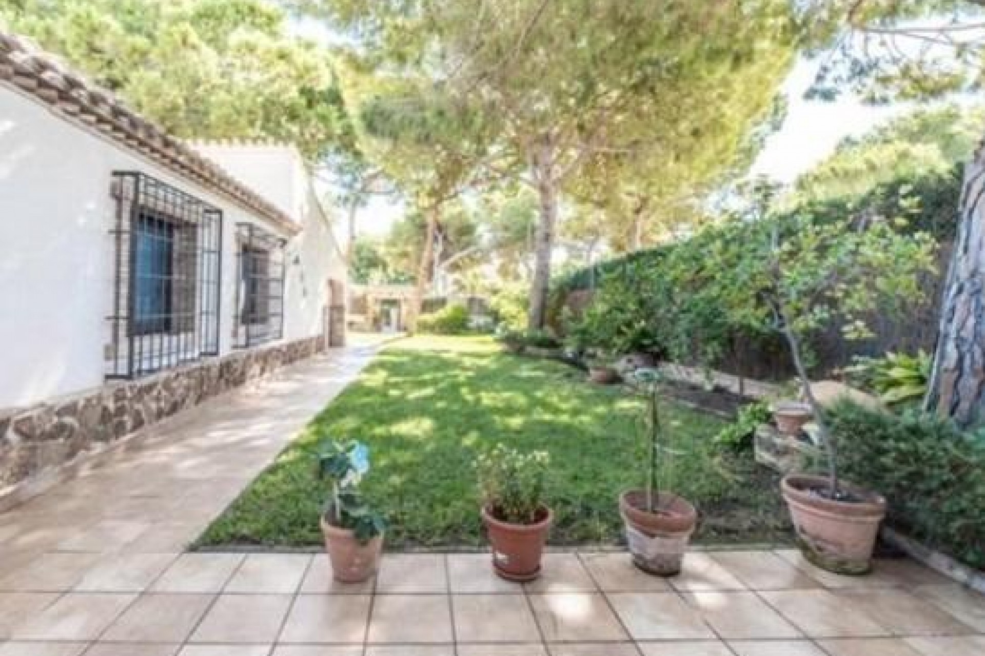 Resale - Chalet -
Orihuela Costa - Punta Prima