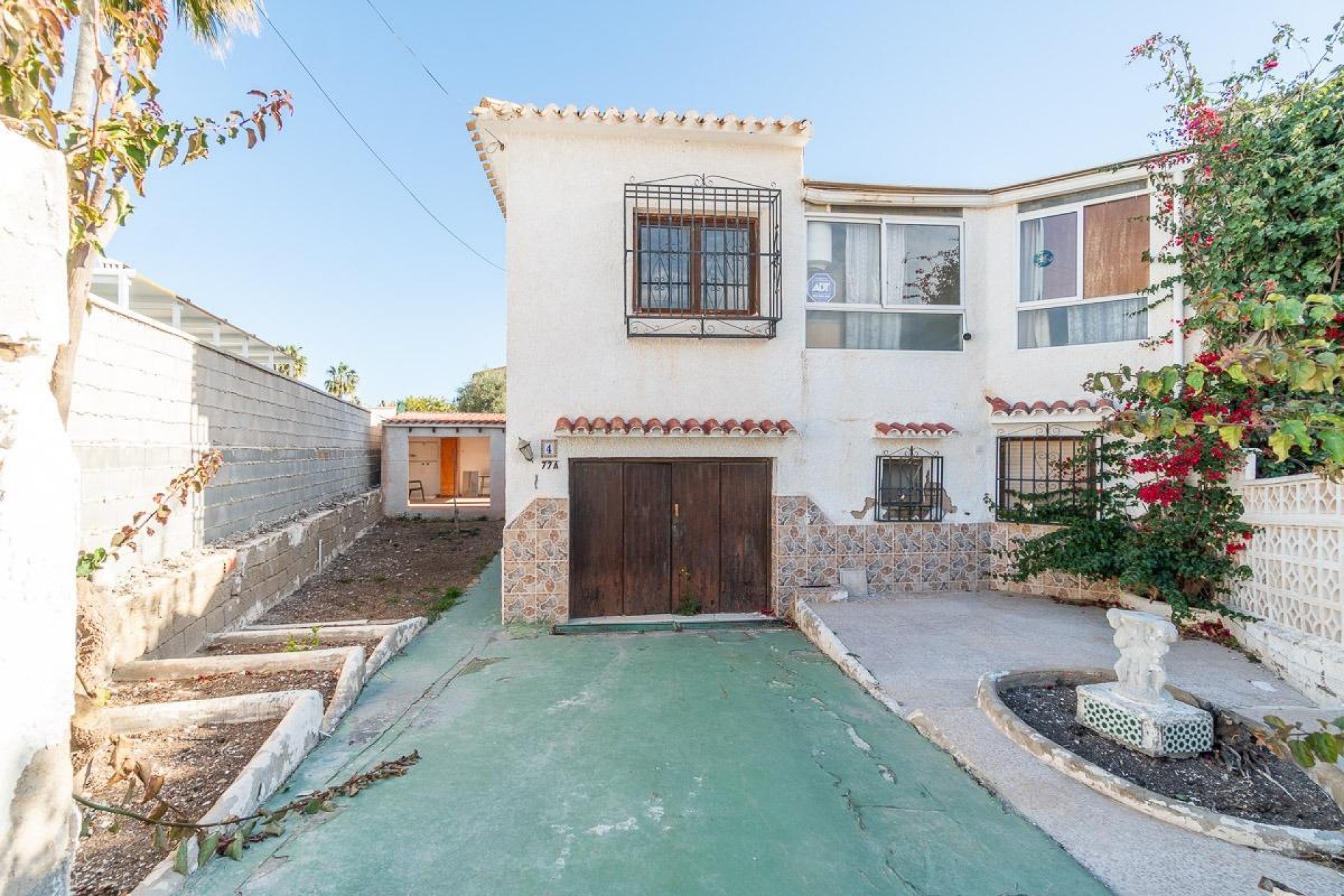 Resale - Chalet -
Orihuela Costa - Punta Prima