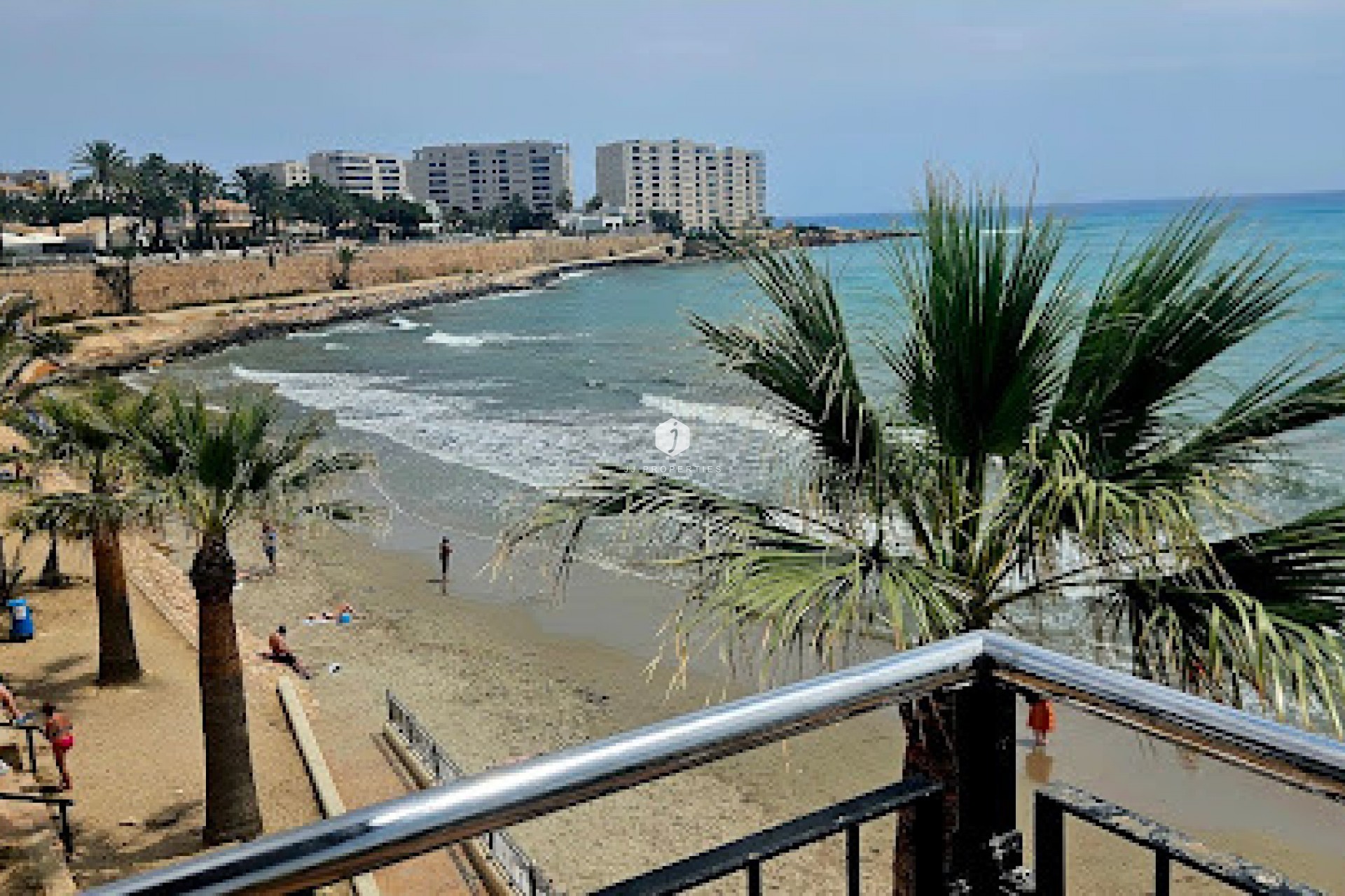 Resale - Chalet -
Orihuela Costa - Punta Prima