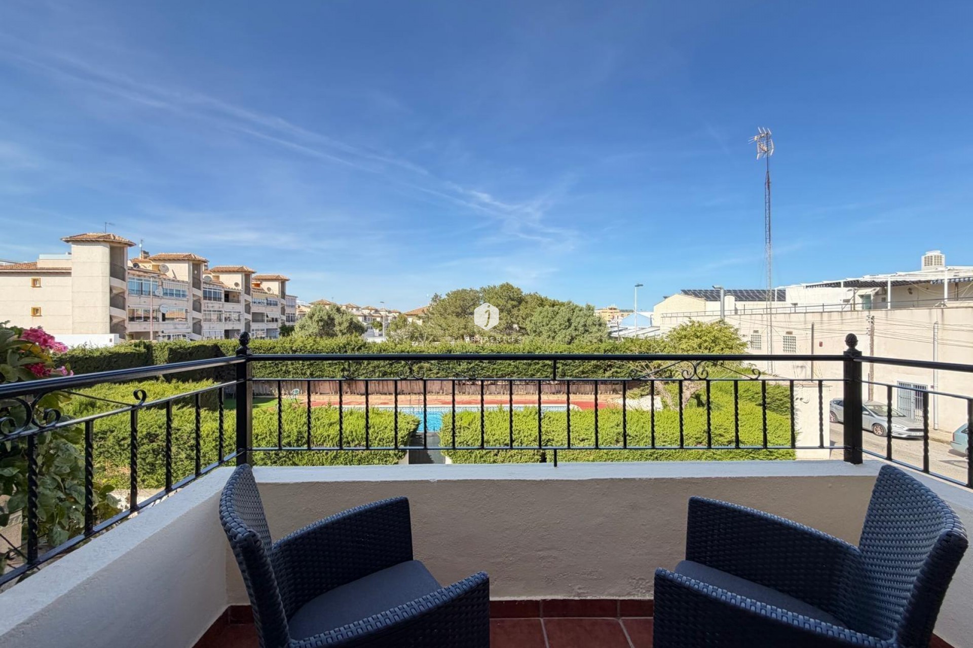 Resale - Chalet -
Orihuela Costa - Rocio Del Mar