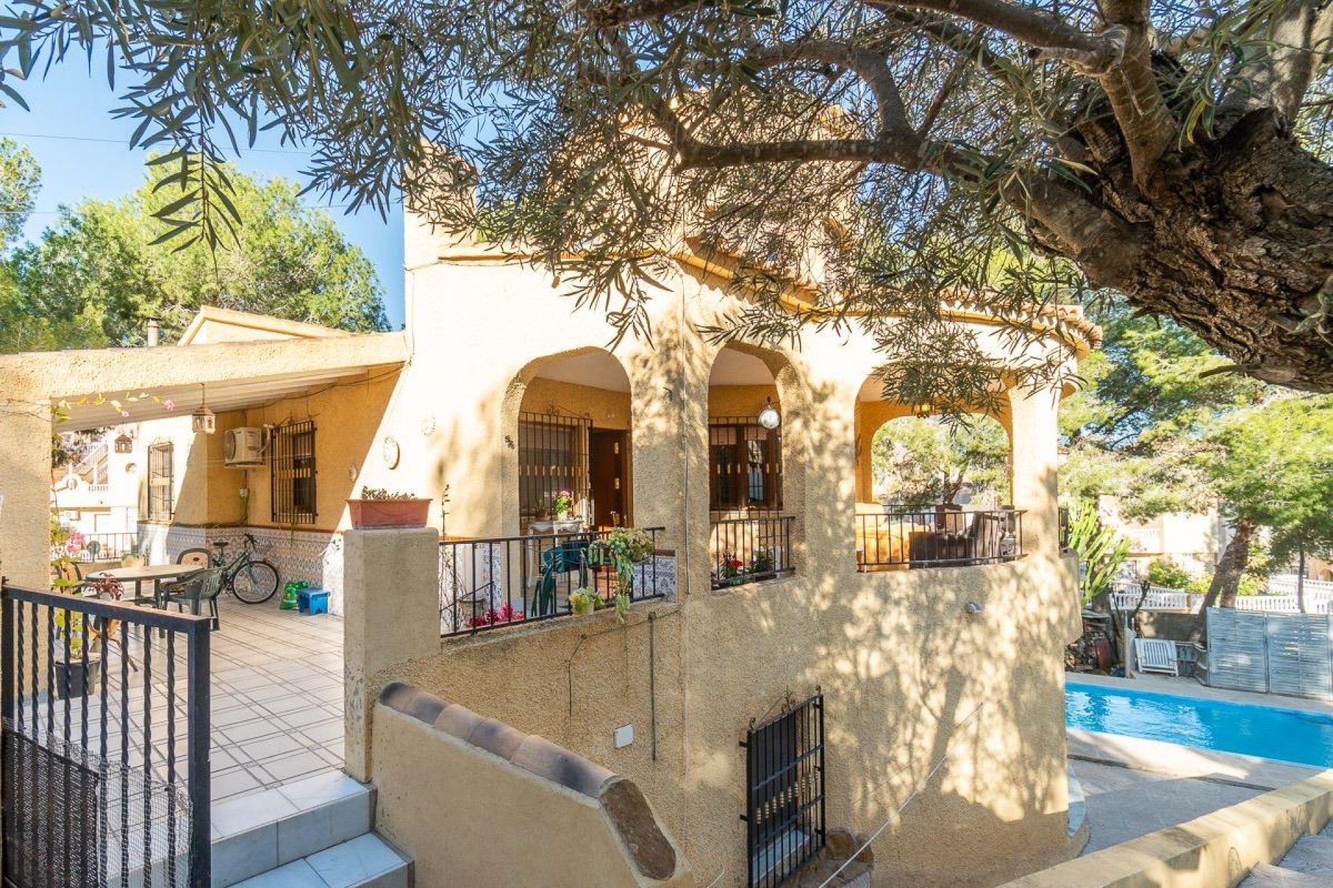 Resale - Chalet -
Orihuela Costa - Villamartín