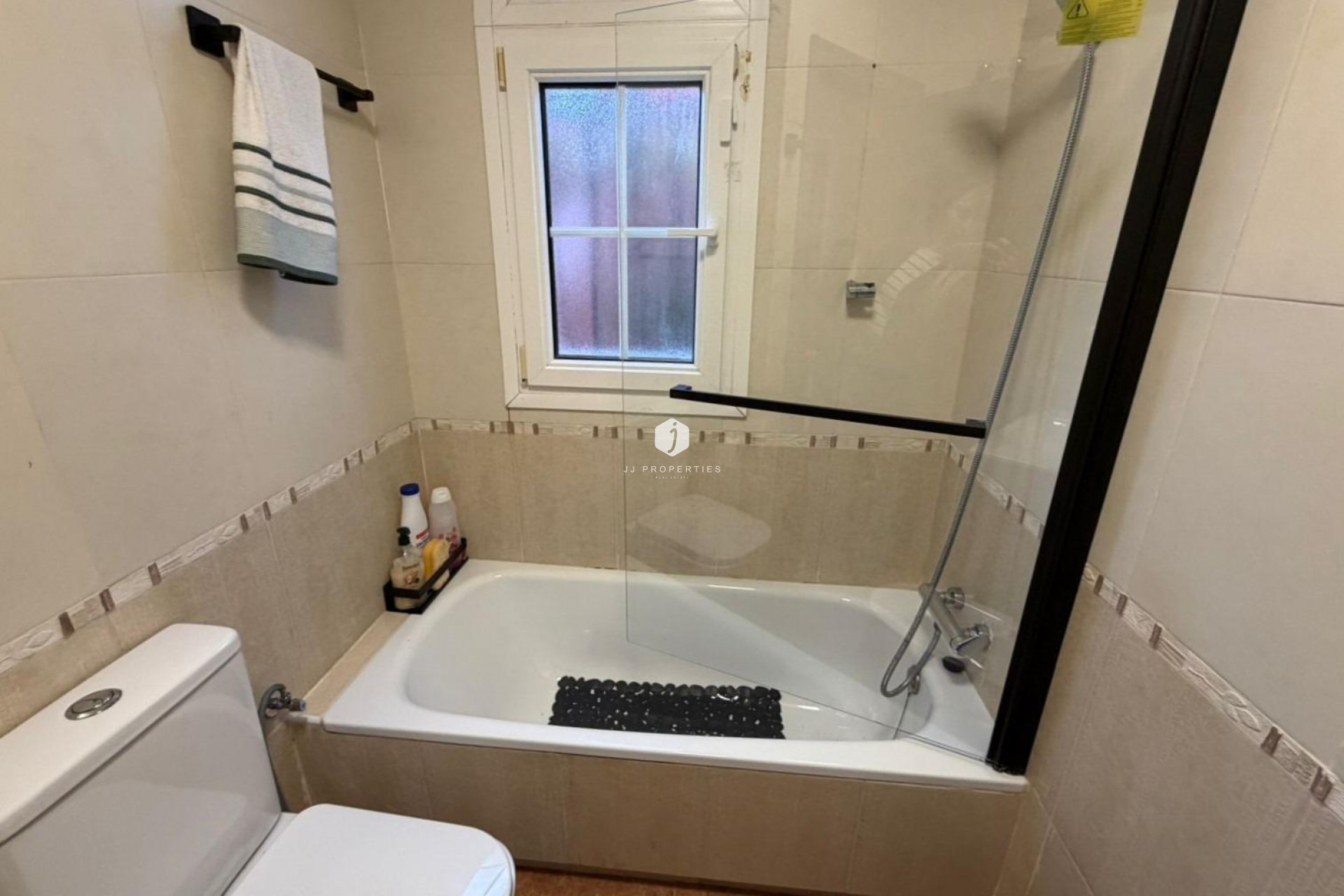 Resale - Chalet -
Orihuela Costa - Villamartín