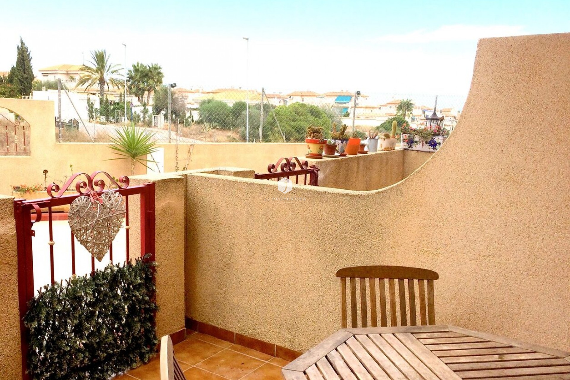 Resale - Chalet -
Playa Flamenca - Costa Blanca