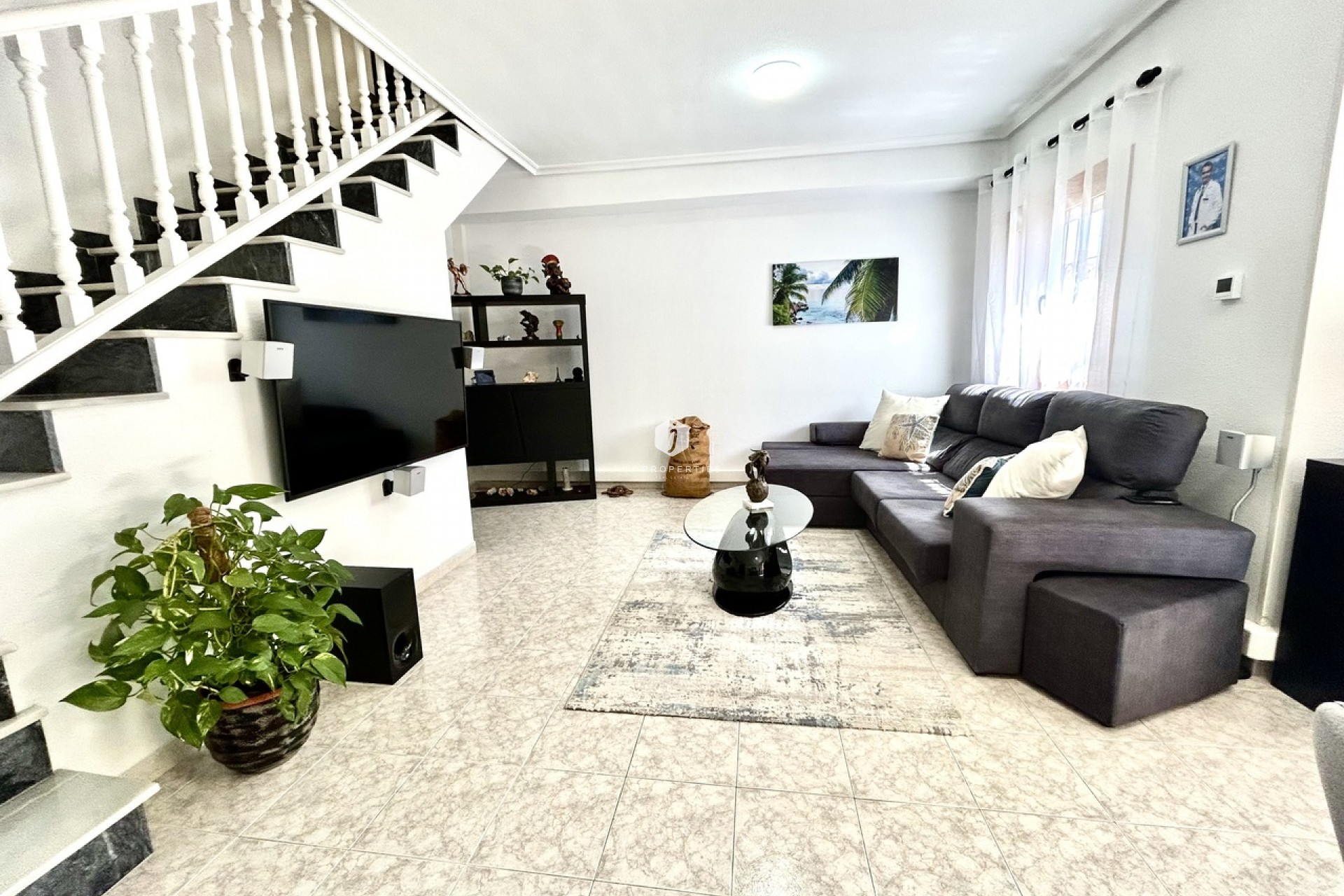 Resale - Chalet -
Playa Flamenca - Costa Blanca