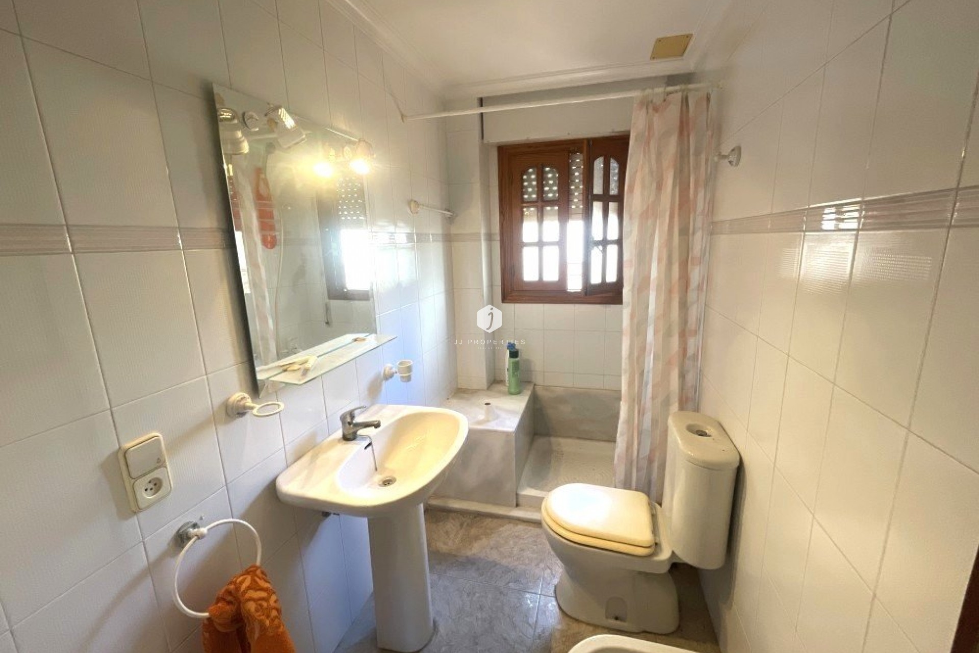 Resale - Chalet -
Rojales - Inland