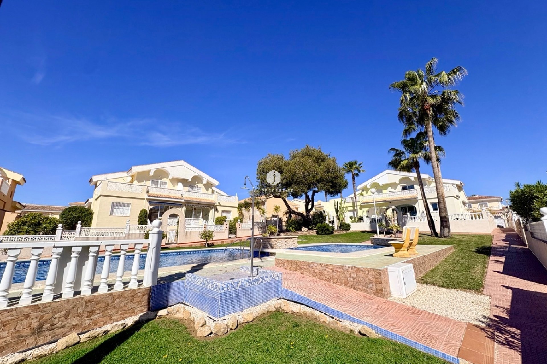 Resale - Chalet -
Rojales - Inland