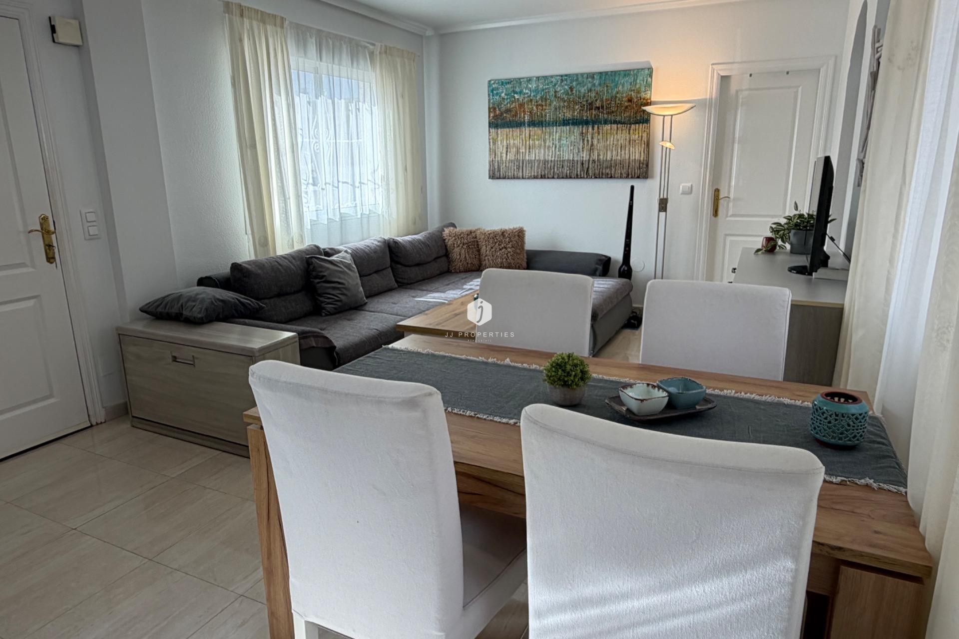 Resale - Chalet -
Rojales - Pueblo