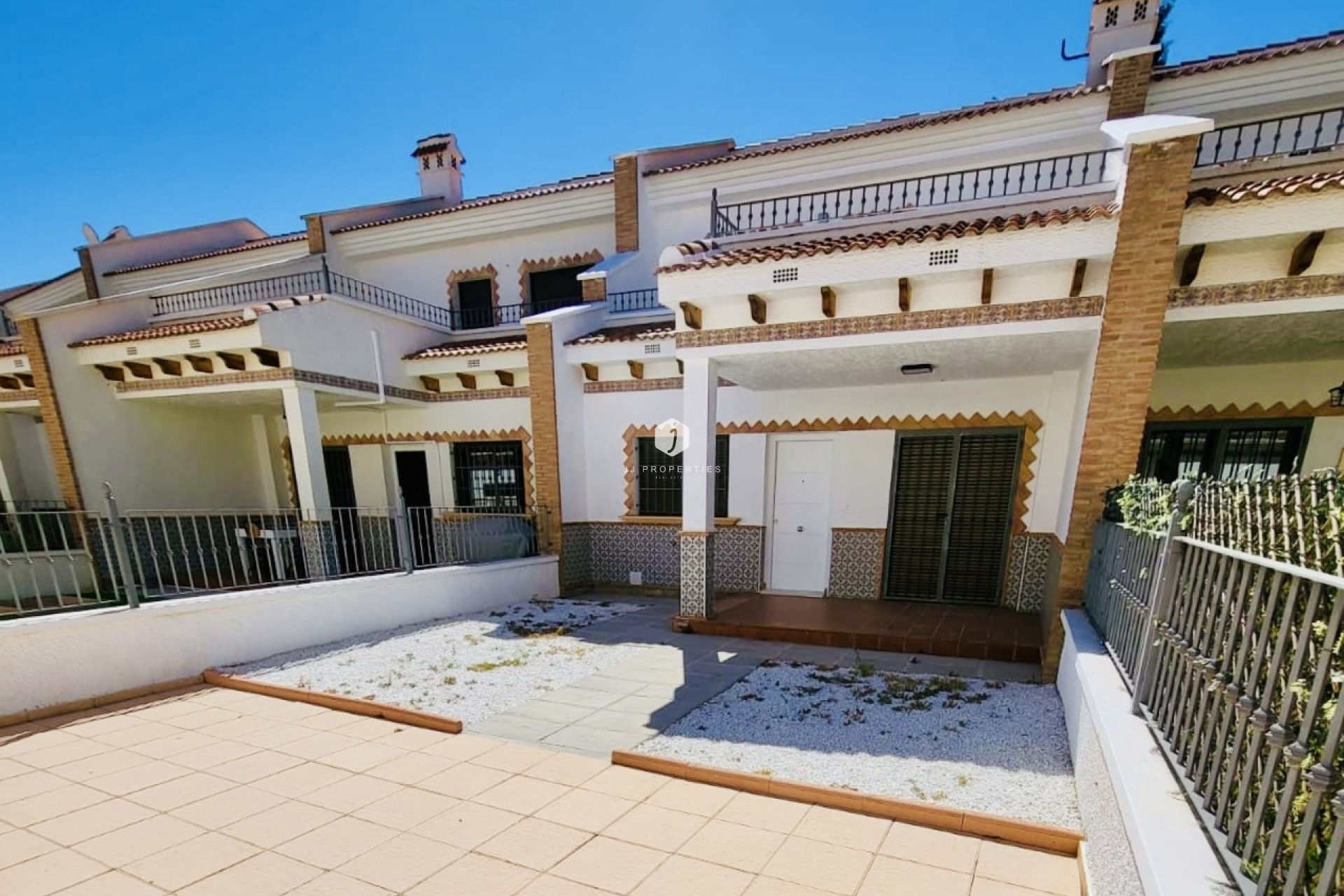 Resale - Chalet -
San Miguel de Salinas - Inland