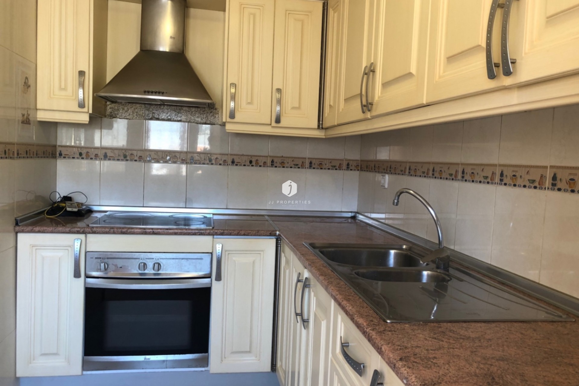 Resale - Chalet -
San Miguel de Salinas - Inland