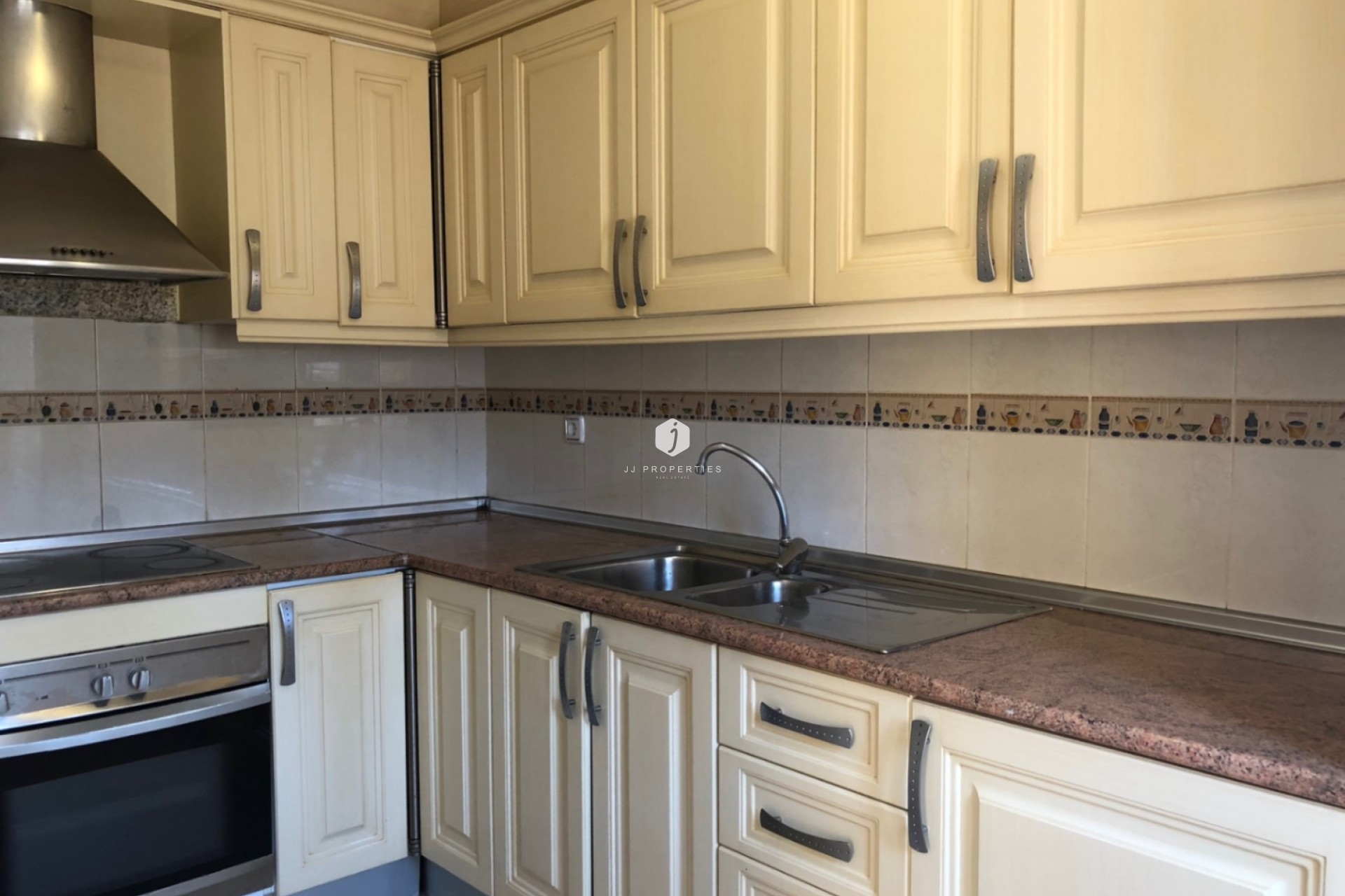 Resale - Chalet -
San Miguel de Salinas - Inland