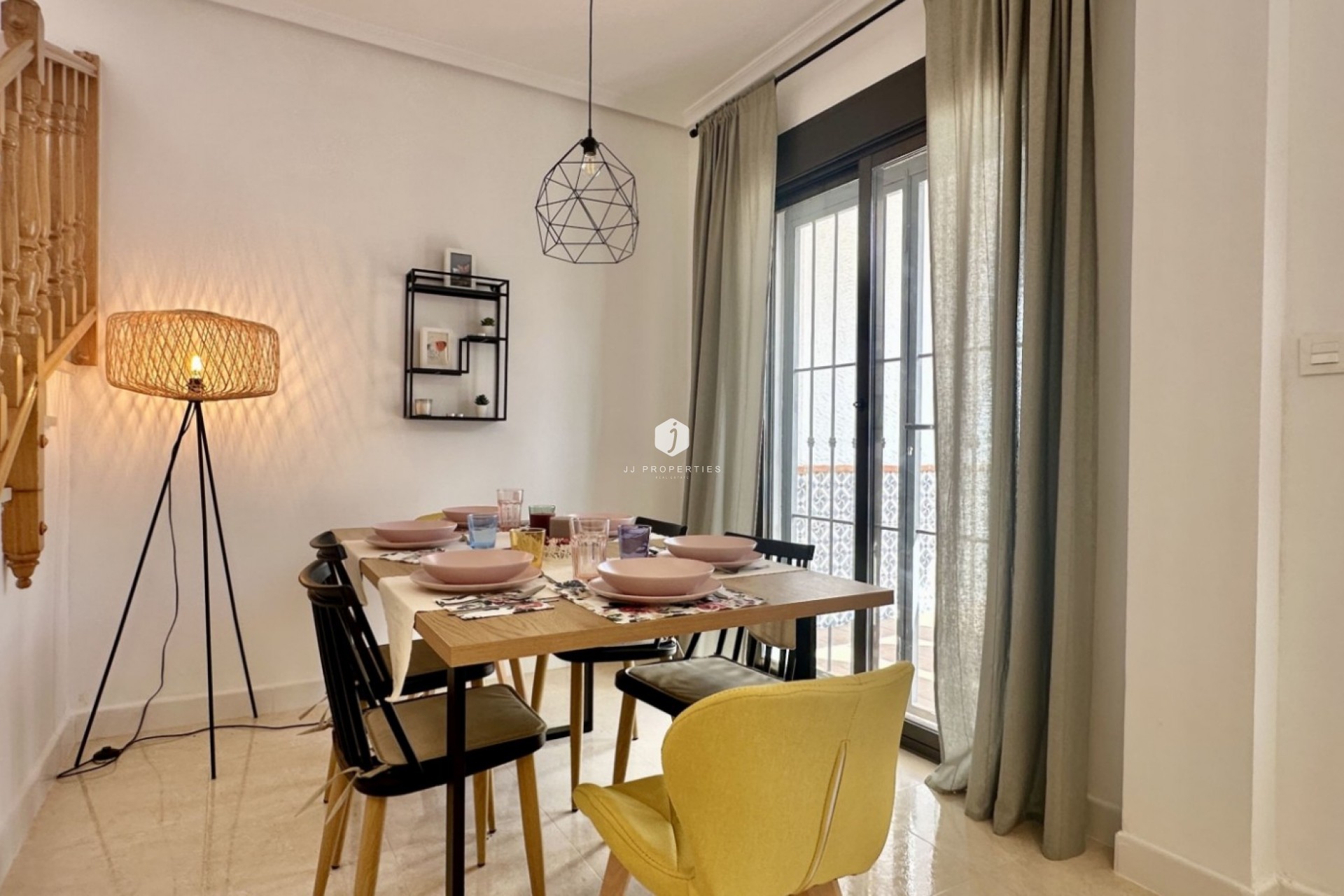 Resale - Chalet -
San Miguel de Salinas - Inland