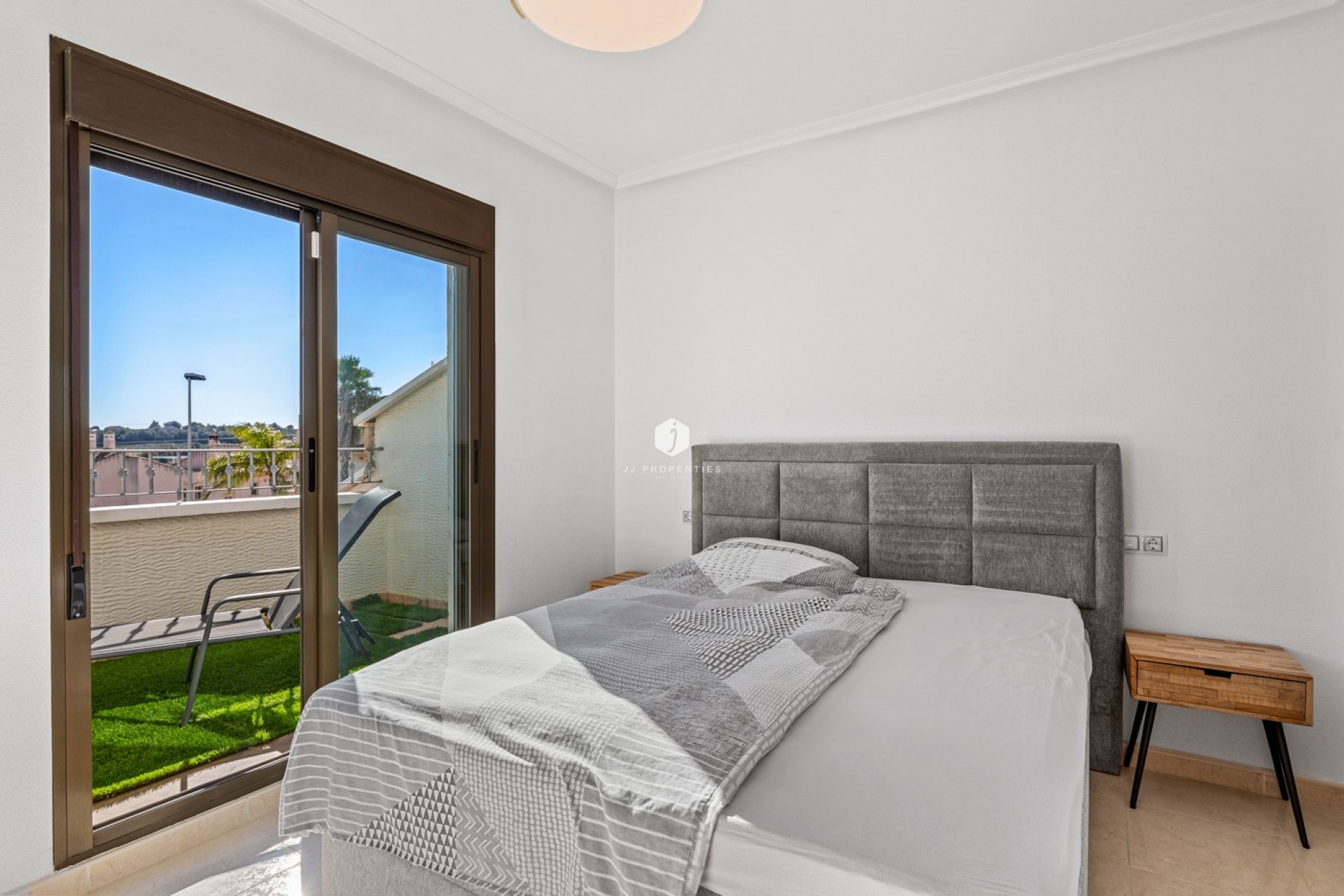 Resale - Chalet -
San Miguel de Salinas - Inland