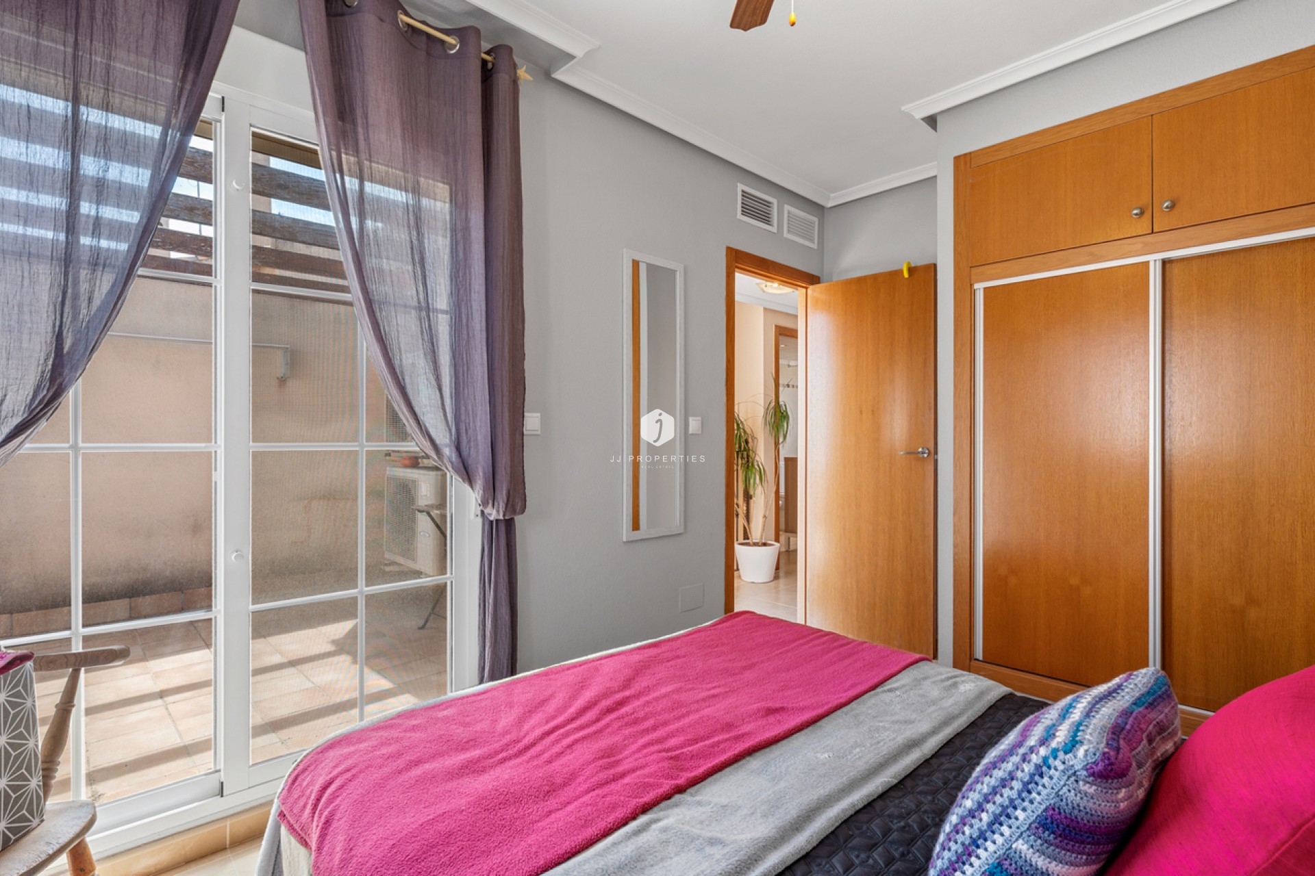 Resale - Chalet -
San Miguel de Salinas - Inland