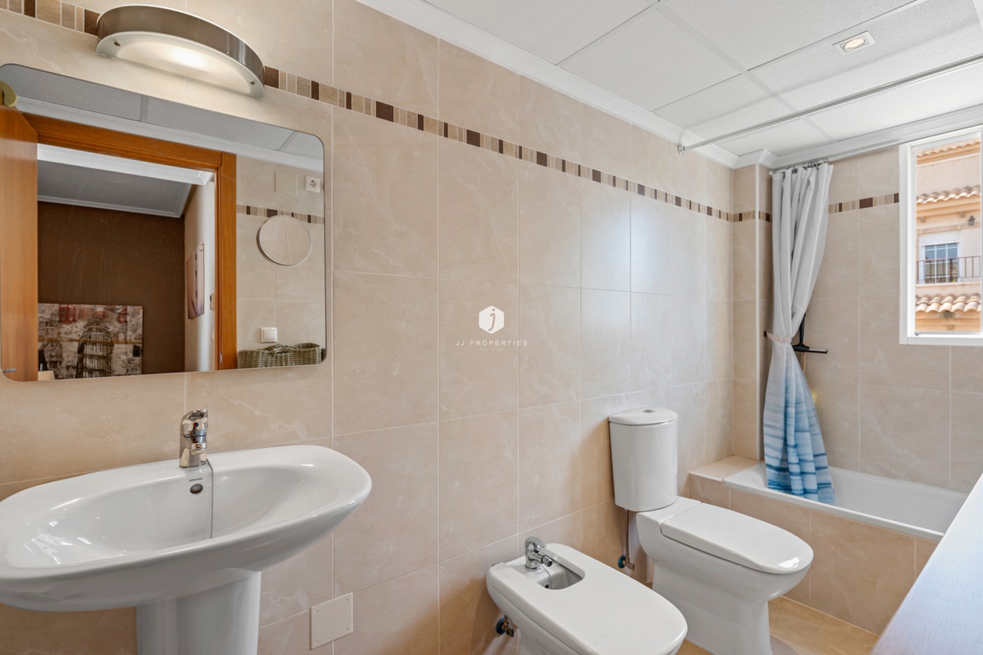 Resale - Chalet -
San Miguel de Salinas - Inland