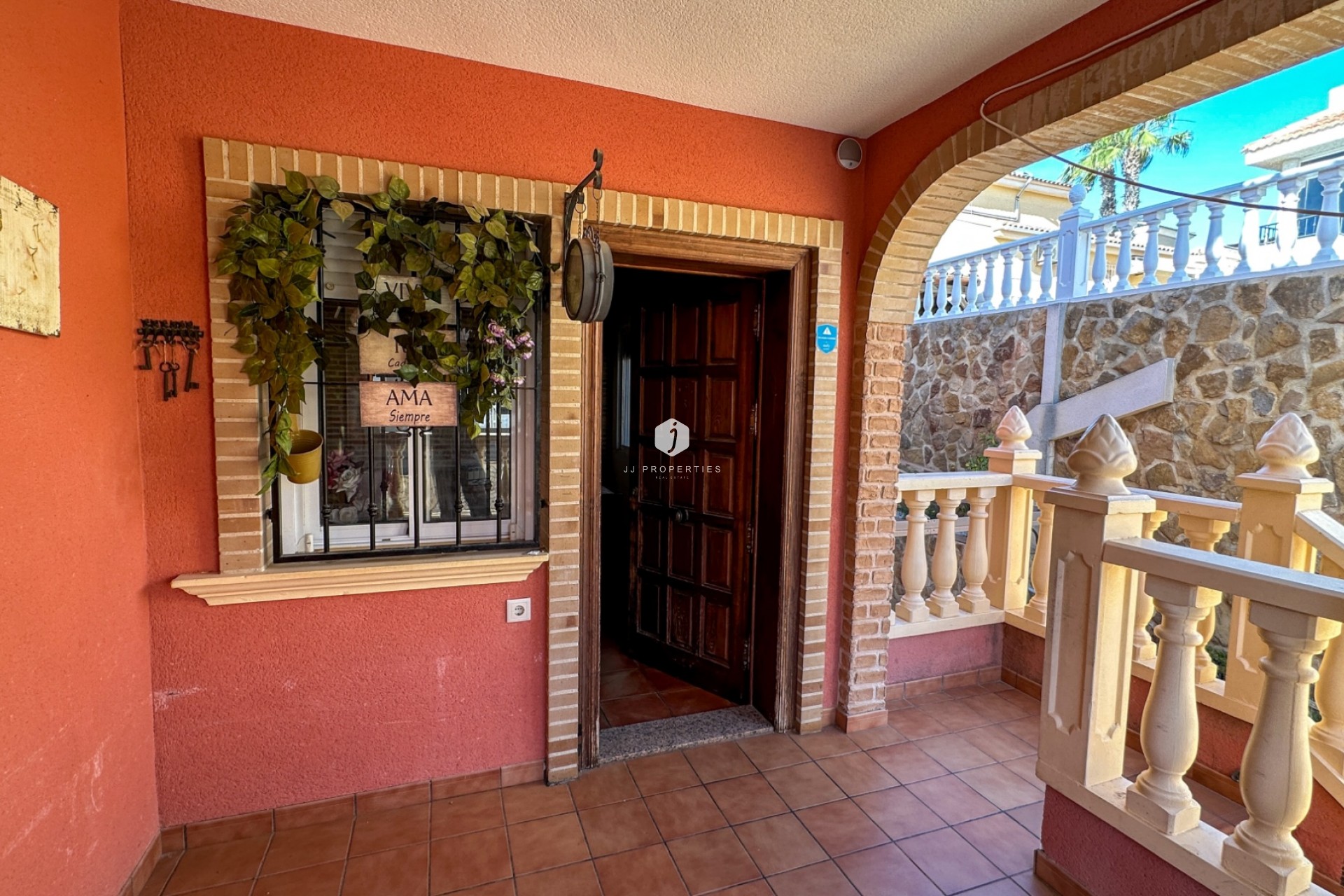 Resale - Chalet -
San Miguel de Salinas - Inland